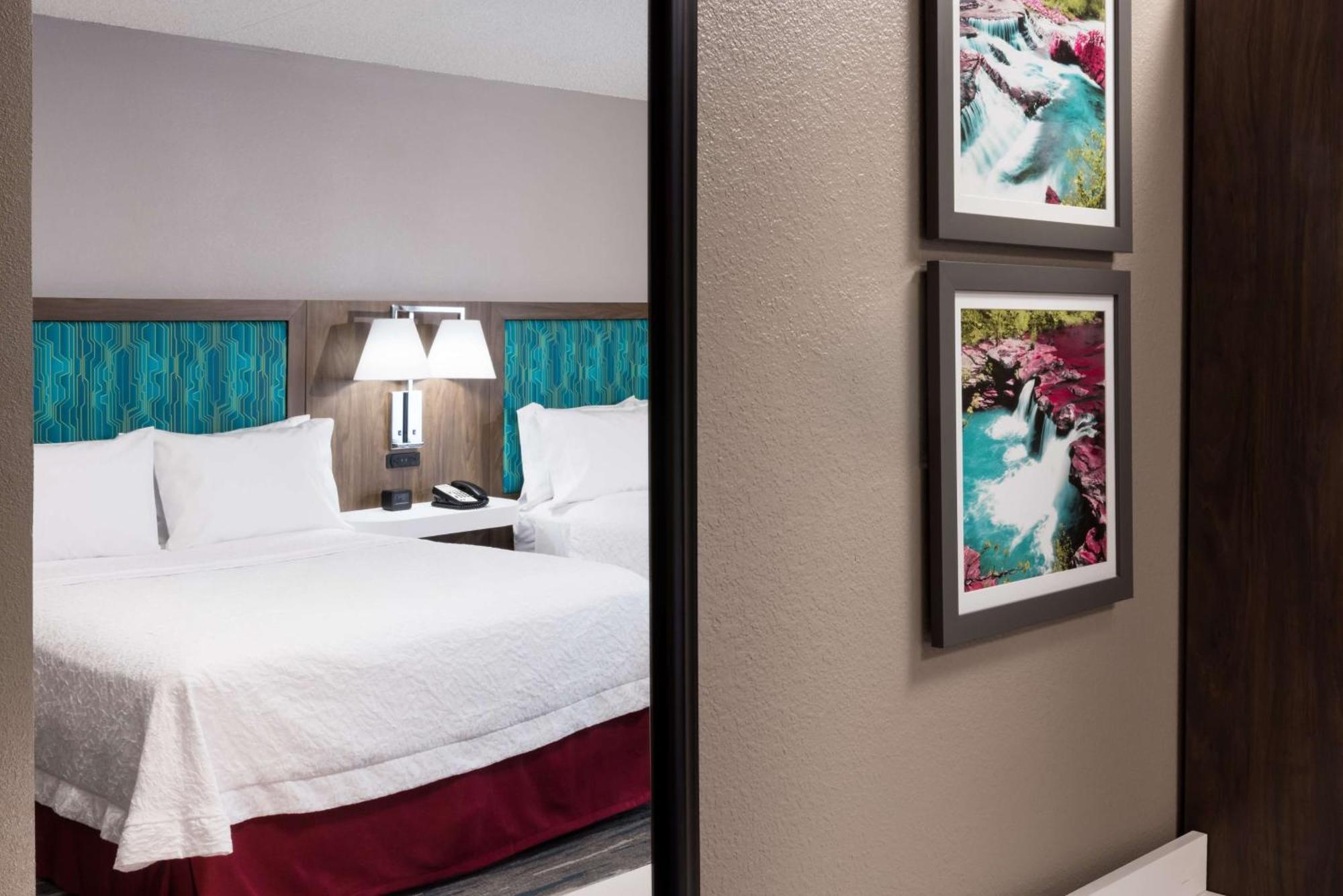 Queen Room Two Queen Beds Mobility Access or Non-Smoking