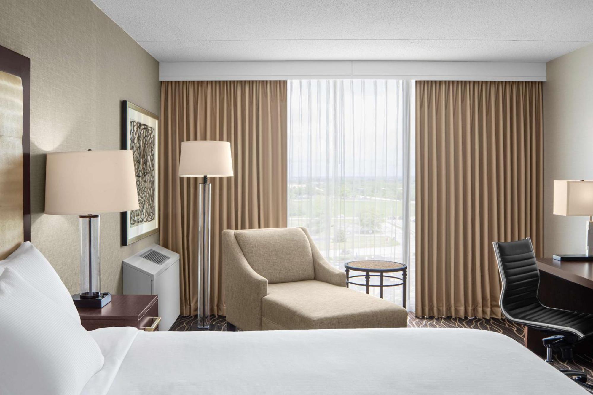 King Room,1552160470:JPEG