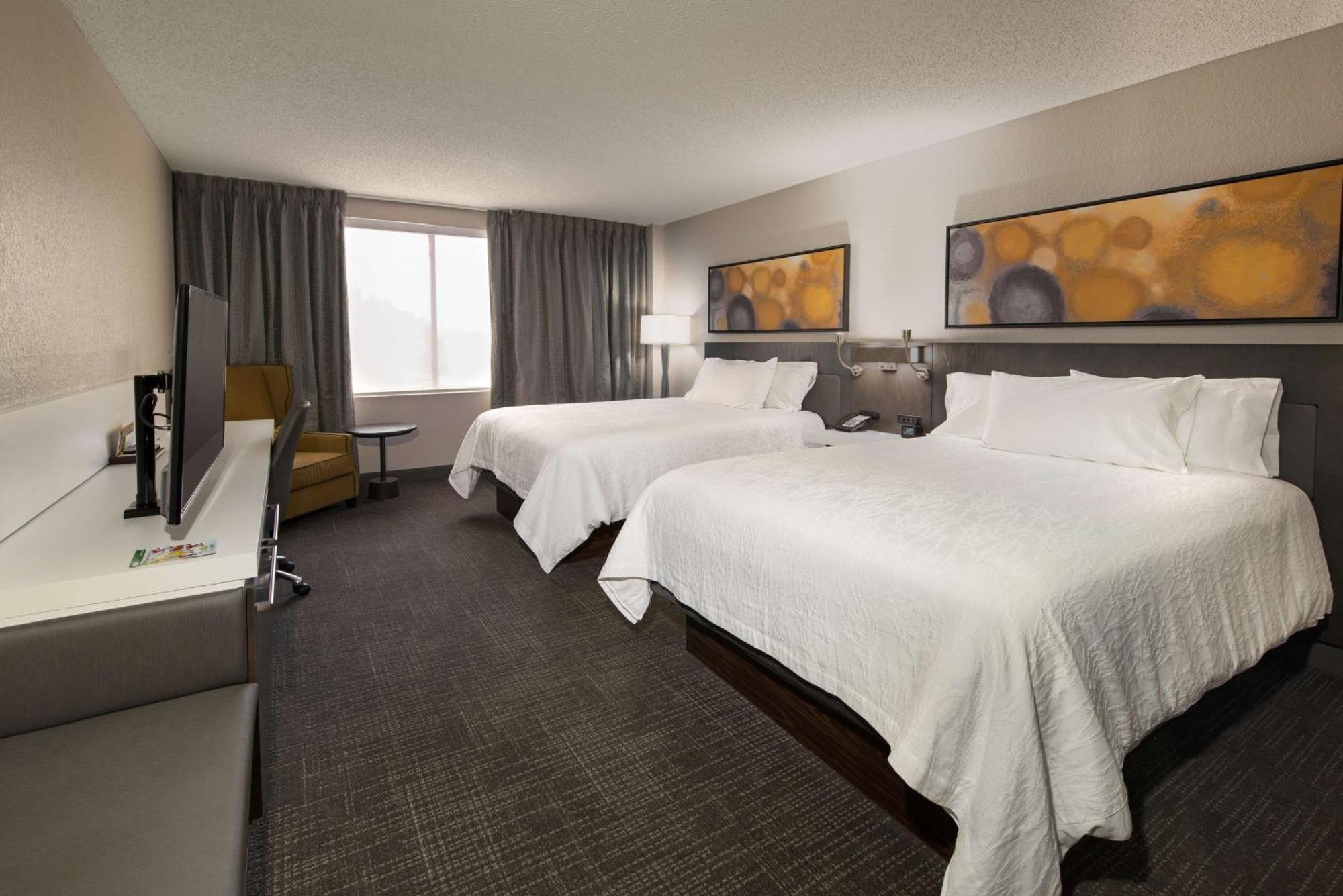 Queen Room with Two Queen Beds - Hearing Access,1275662911:JPEG