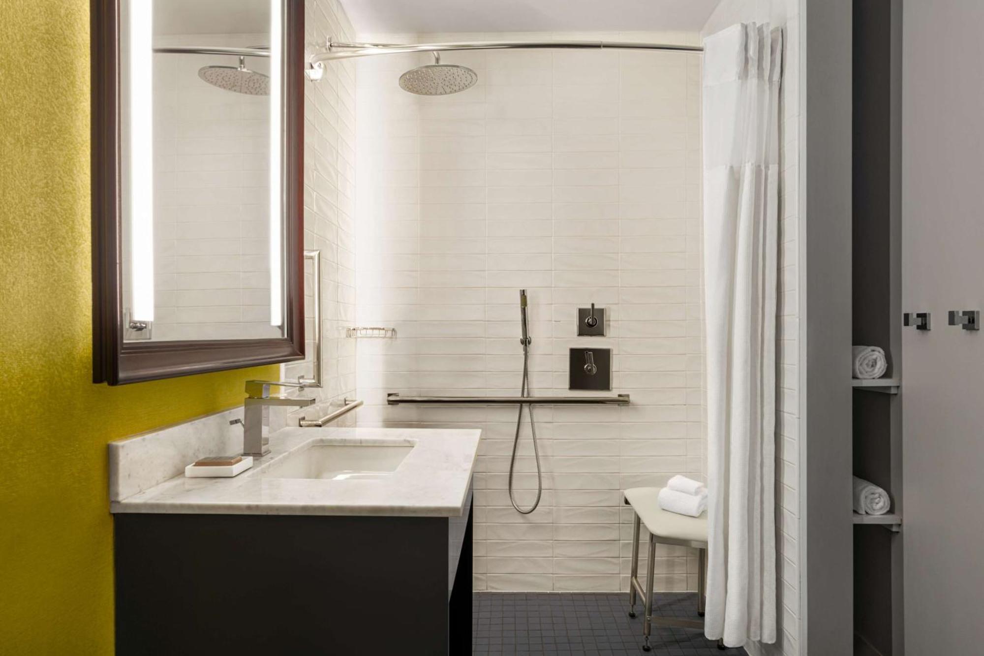 King Room Roll Shower Mobility Hearing Access