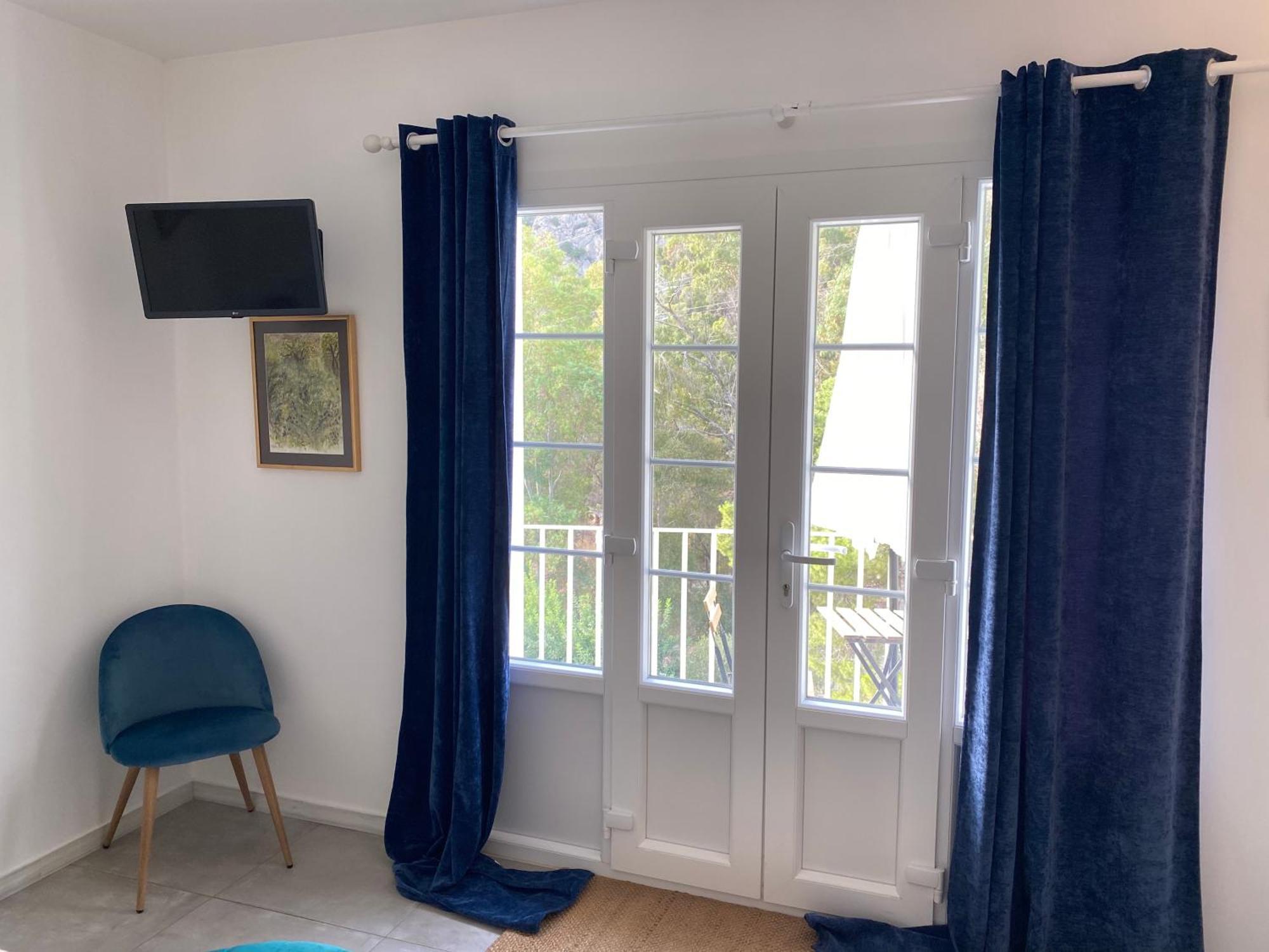 Deluxe Double Room Bath