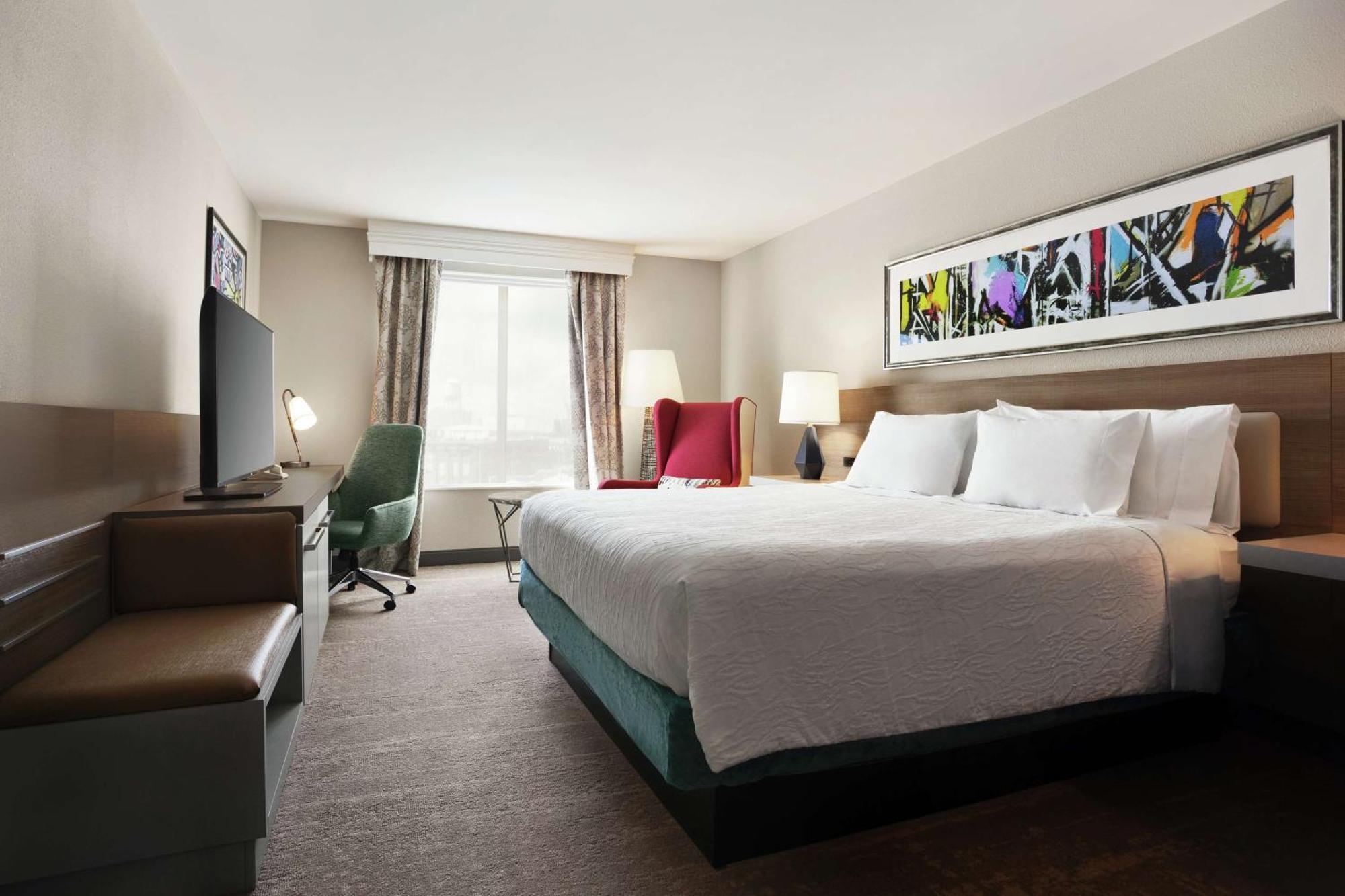 King Room,1709709721:JPEG