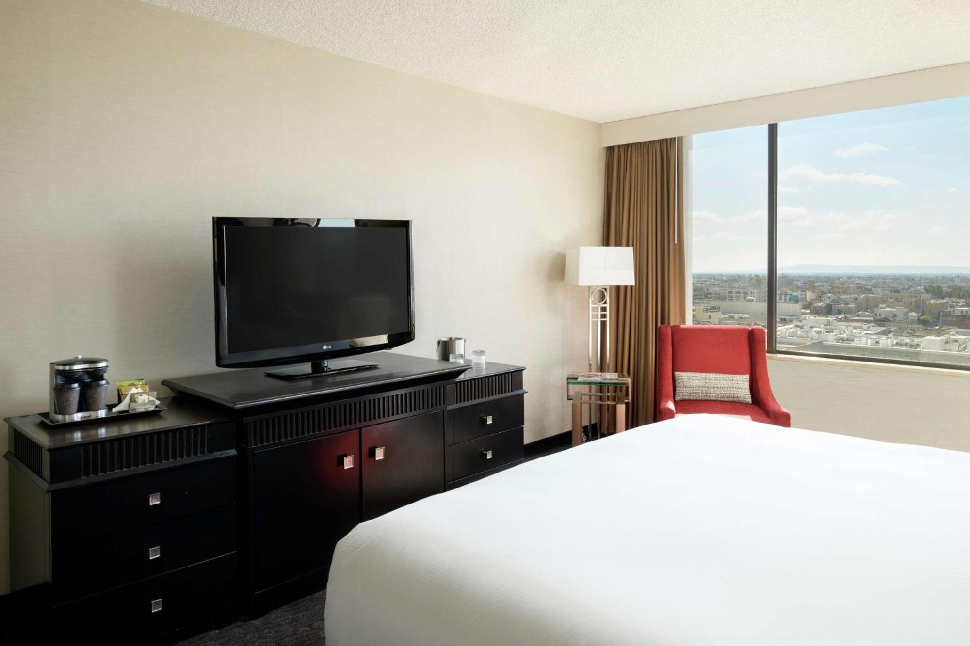 Standard King Room,1552332595:JPEG