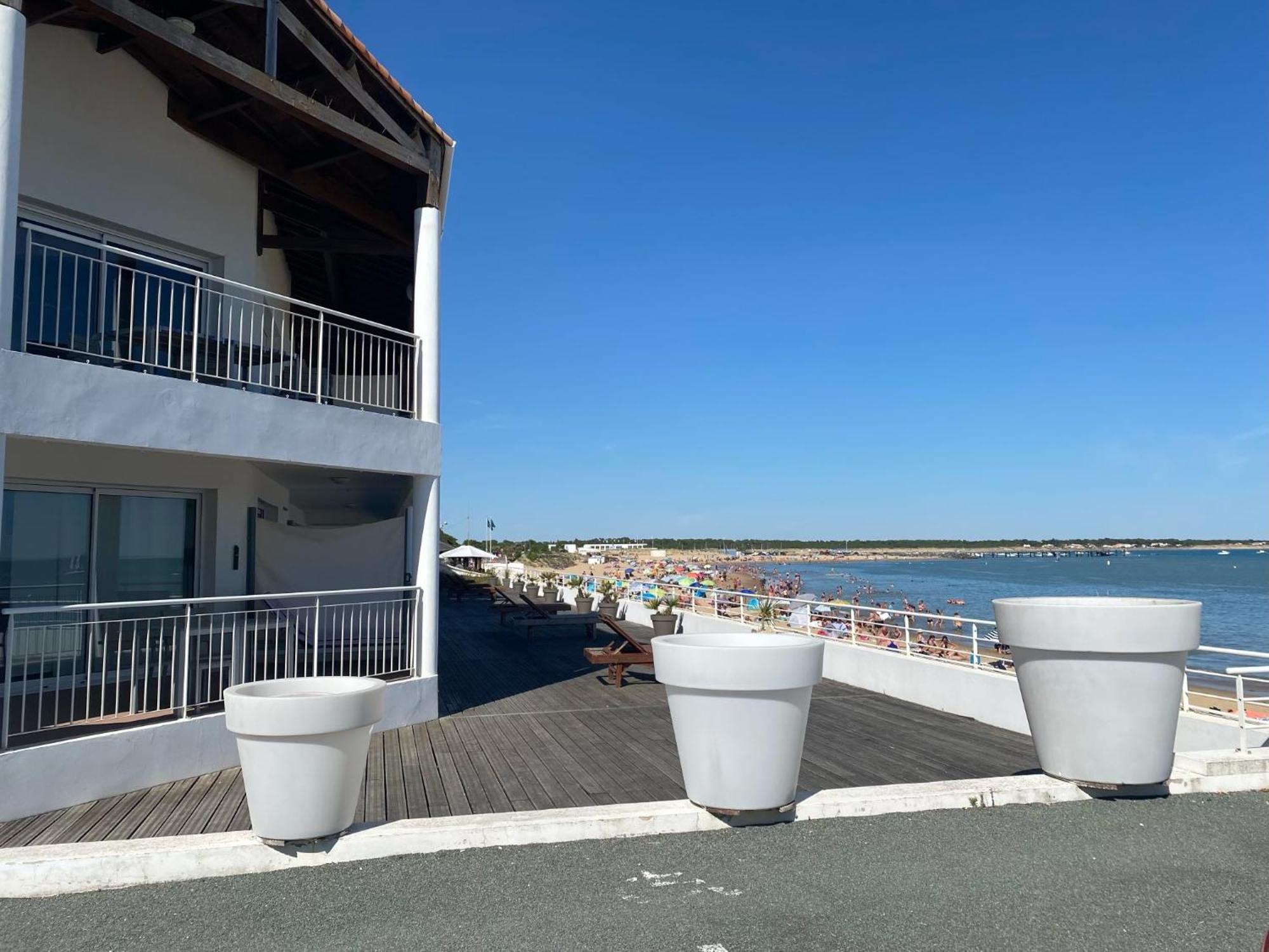 One-Bedroom Apartment Sea View Terrace,49684116:JPEG