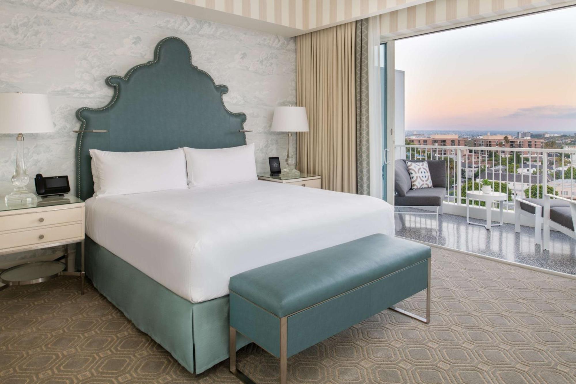 One-Bedroom Suite Terrace,1552442854:JPEG