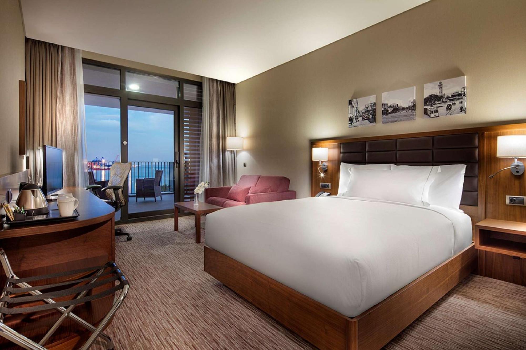 King Room Sea View,1552462075:JPEG
