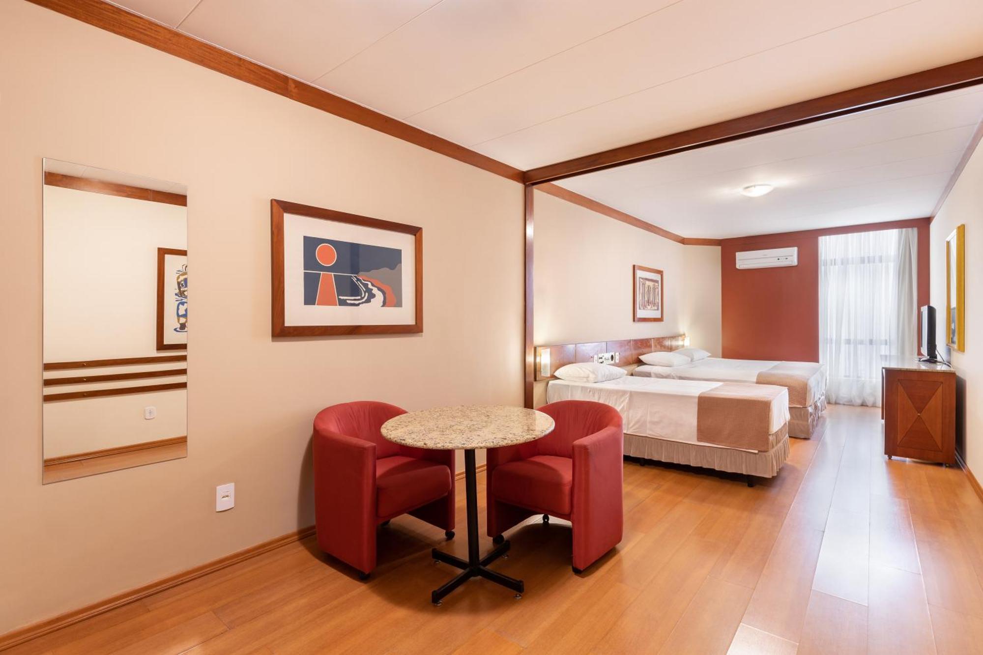 Luxury Twin Room,1552510048:JPEG