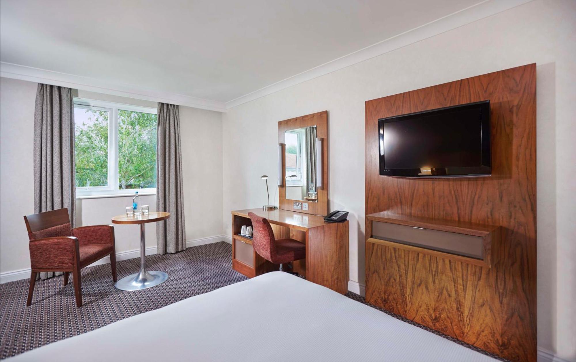 Queen Room