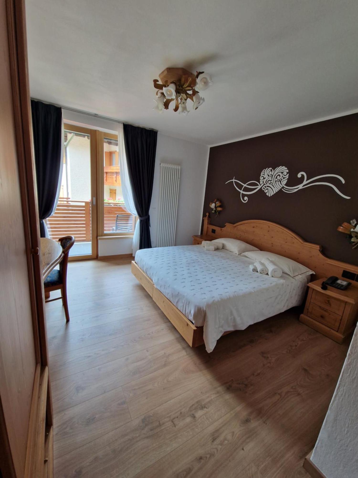 Standard Double or Twin Room,1609319079:JPEG