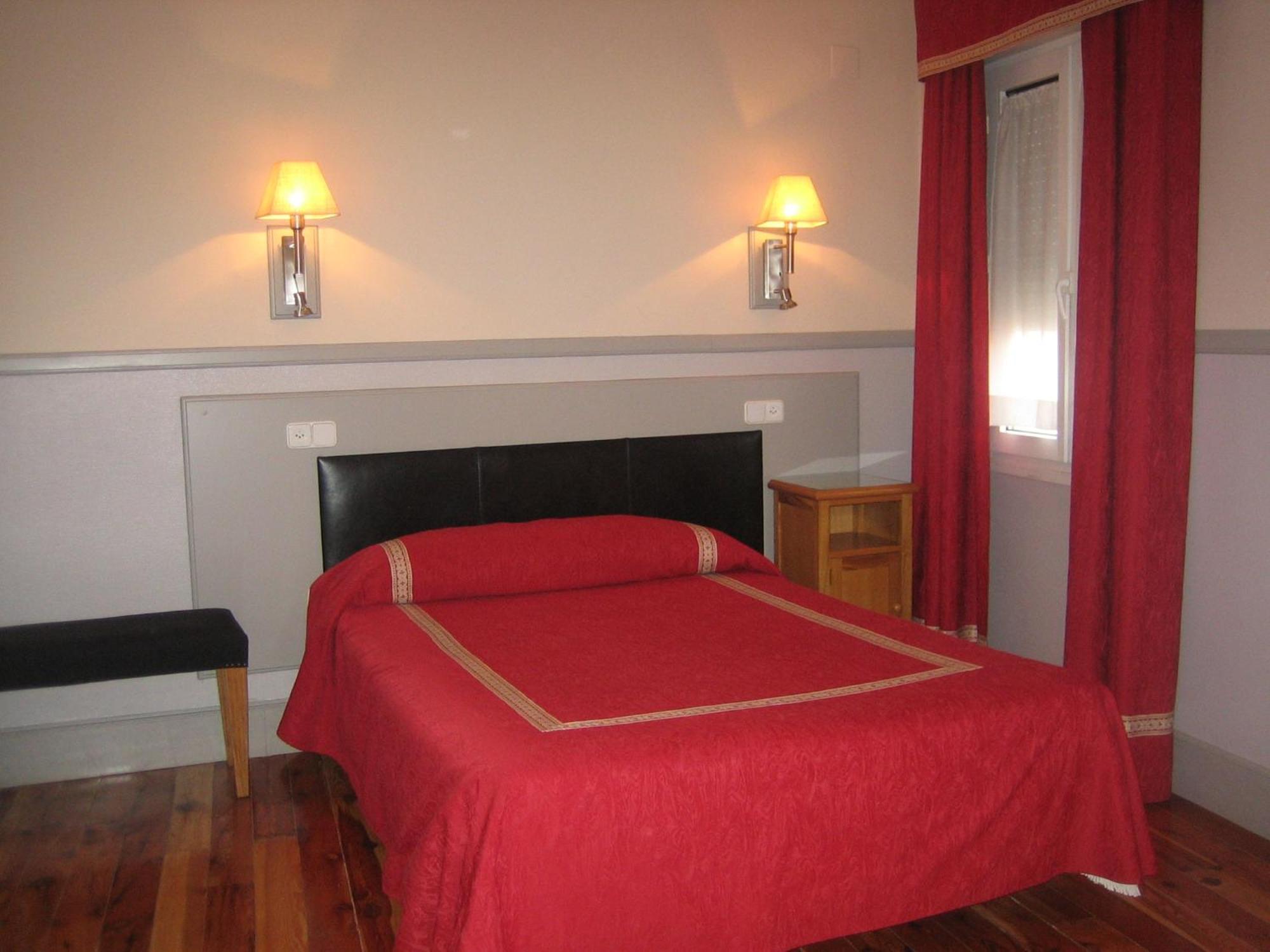 Single Room,1552915849:JPEG