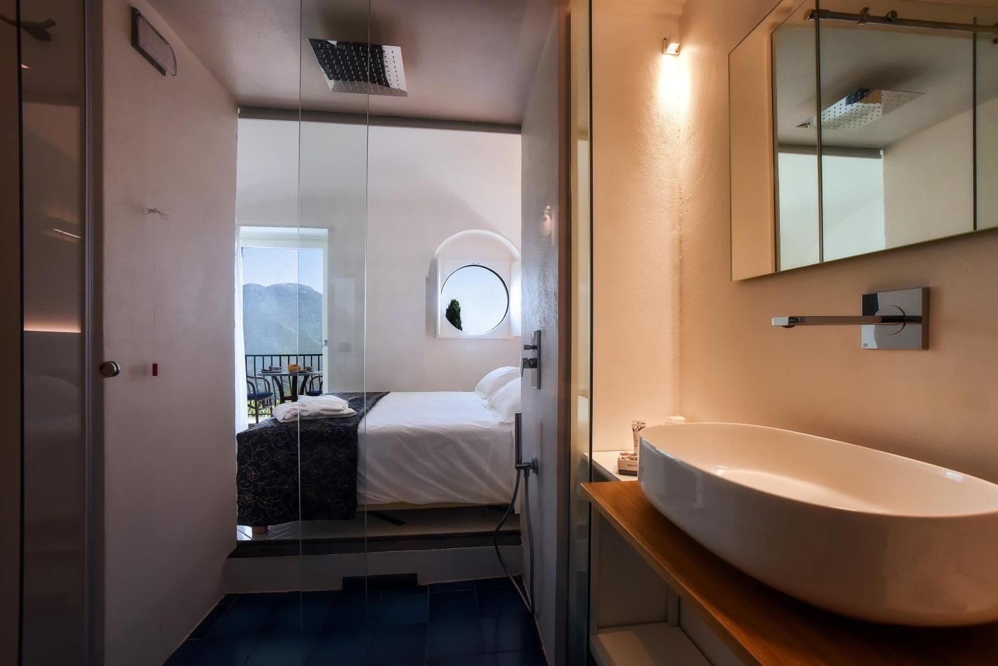 Deluxe Double Room Balcony Sea View