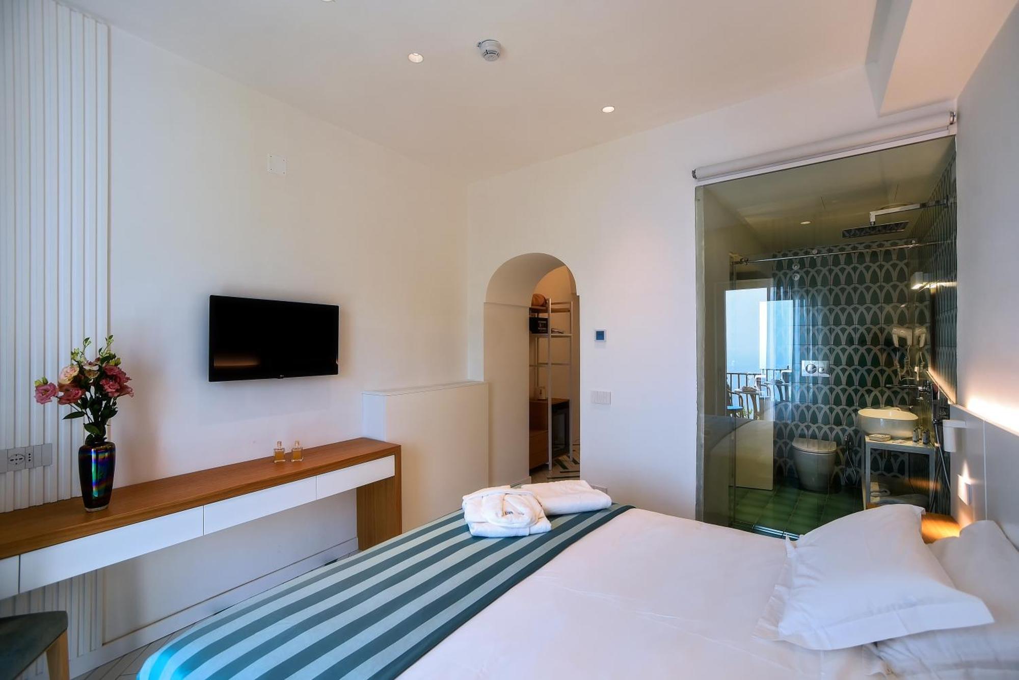 Deluxe Double Room Balcony Sea View