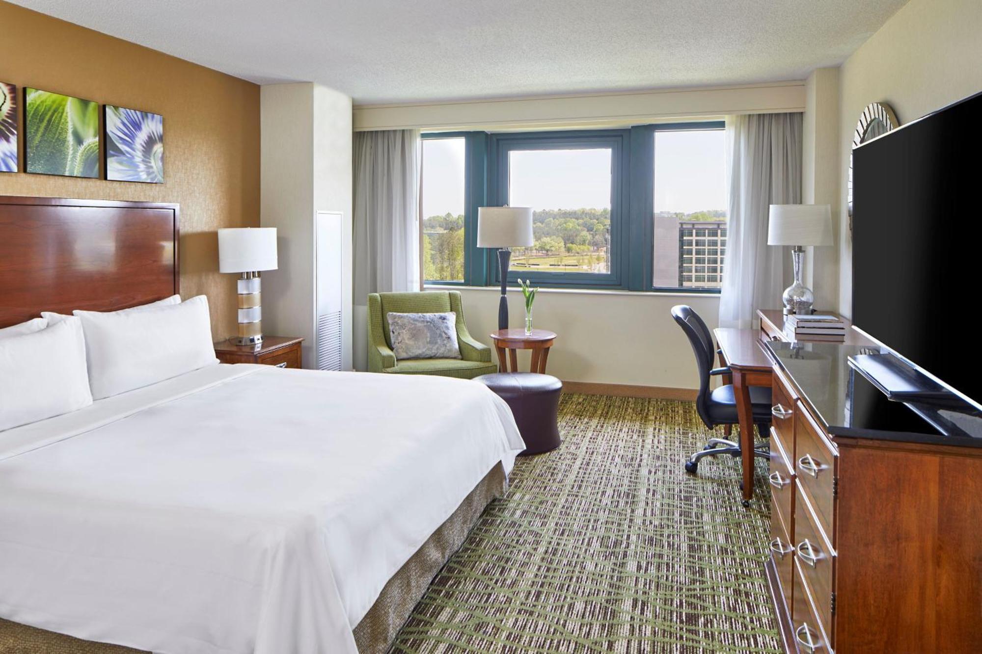 King Room,1552960219:JPEG