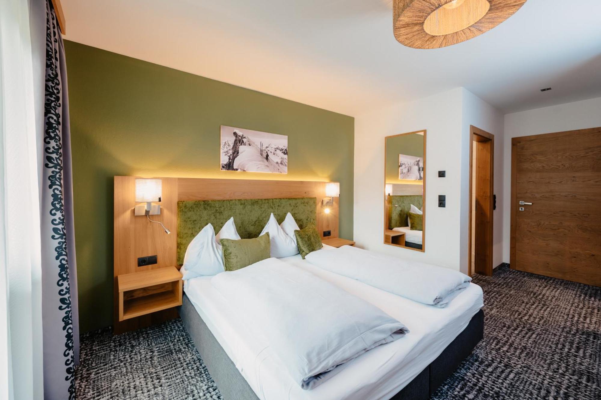 Triple Room Balcony,1552984996:JPEG