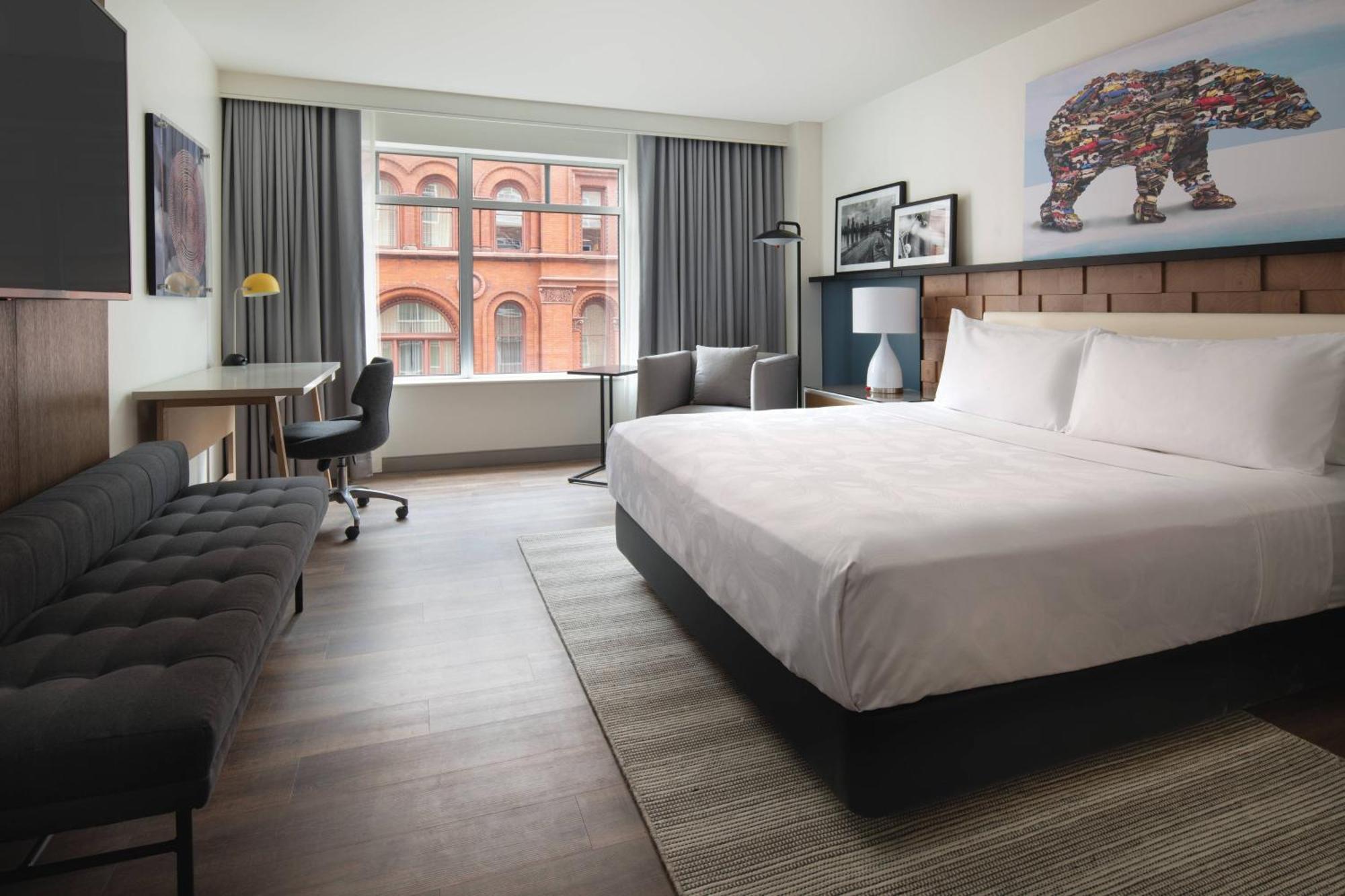 Standard King Room