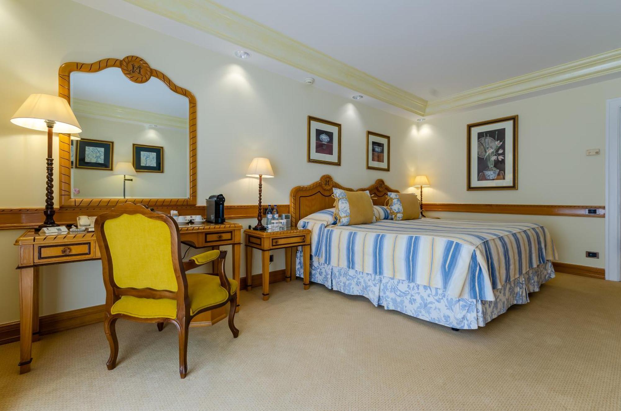 Pool or Garden View Room