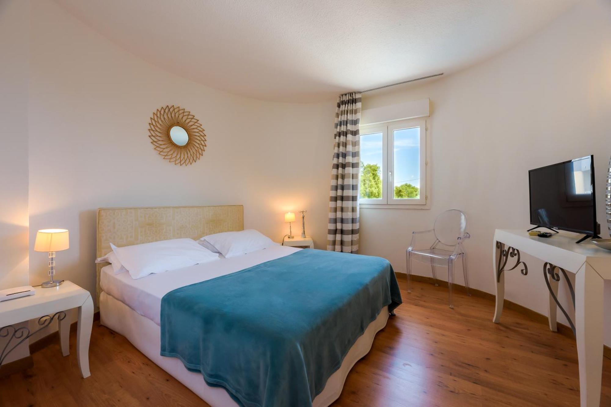 Quadruple Room,830983139:JPEG