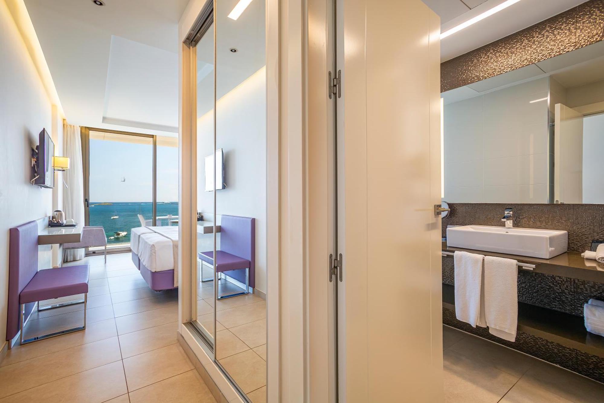 Double Room Sea View