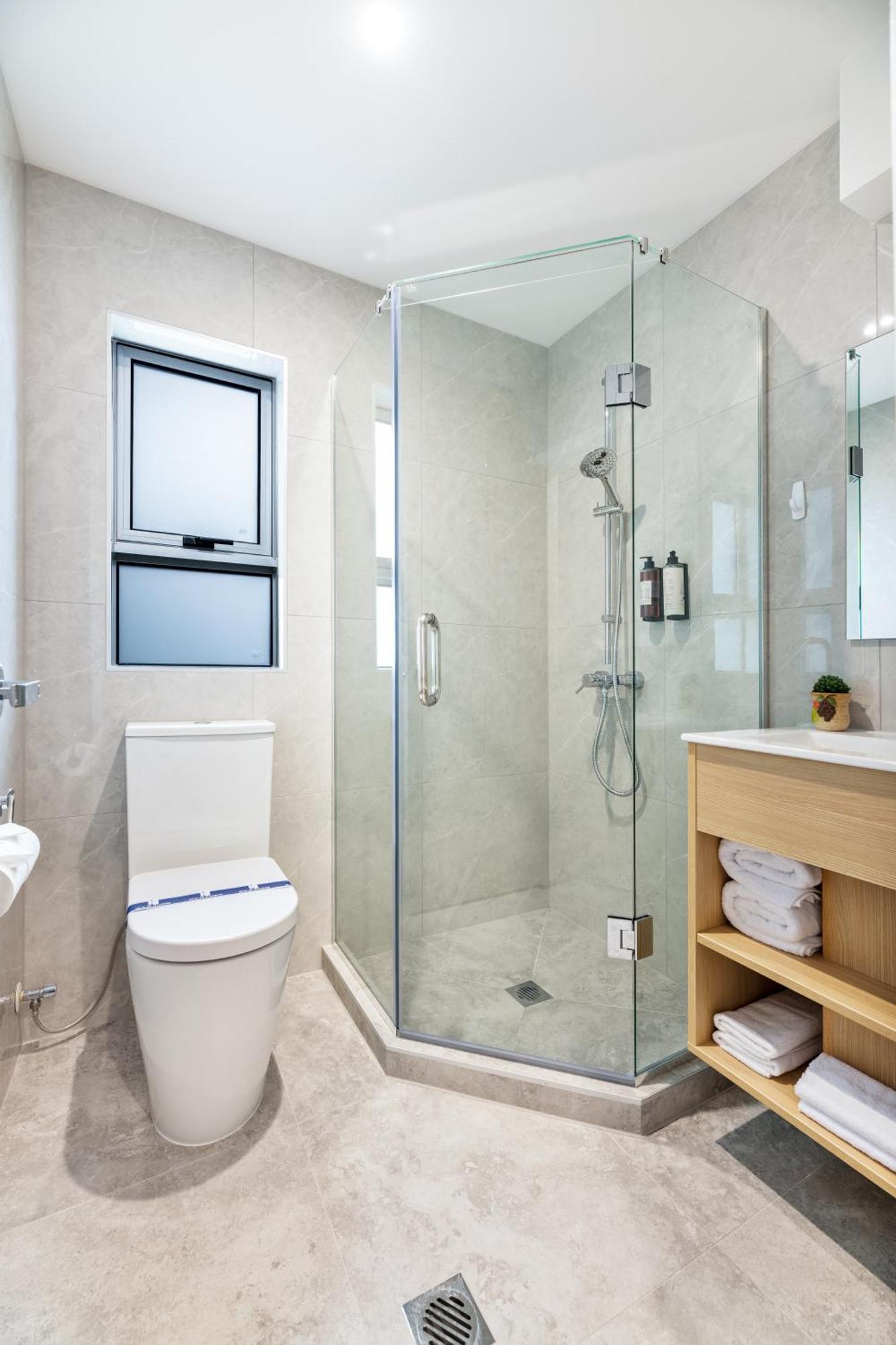 Superior King Room 2023 brand new
