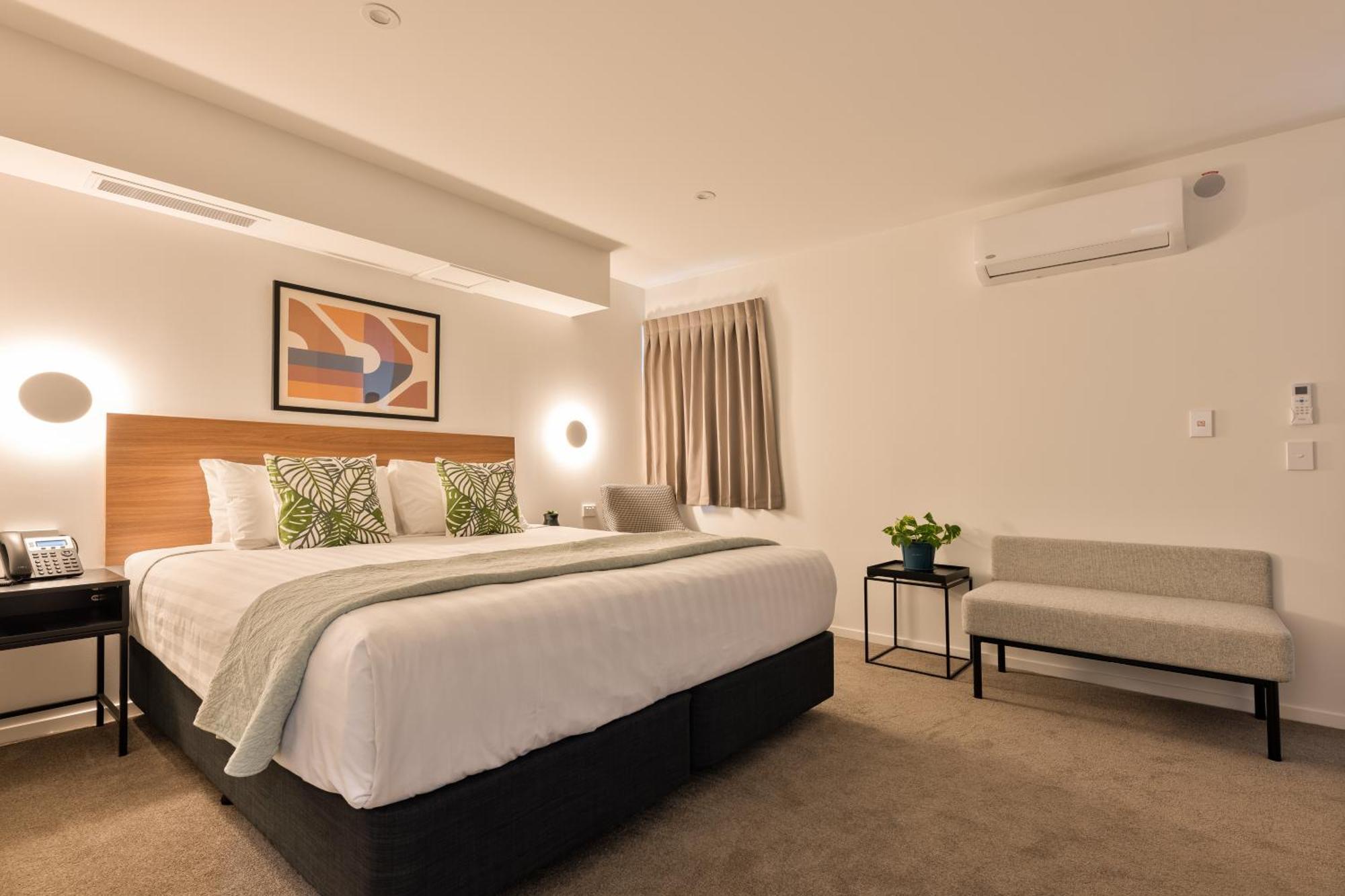 Superior King Room 2023 brand new