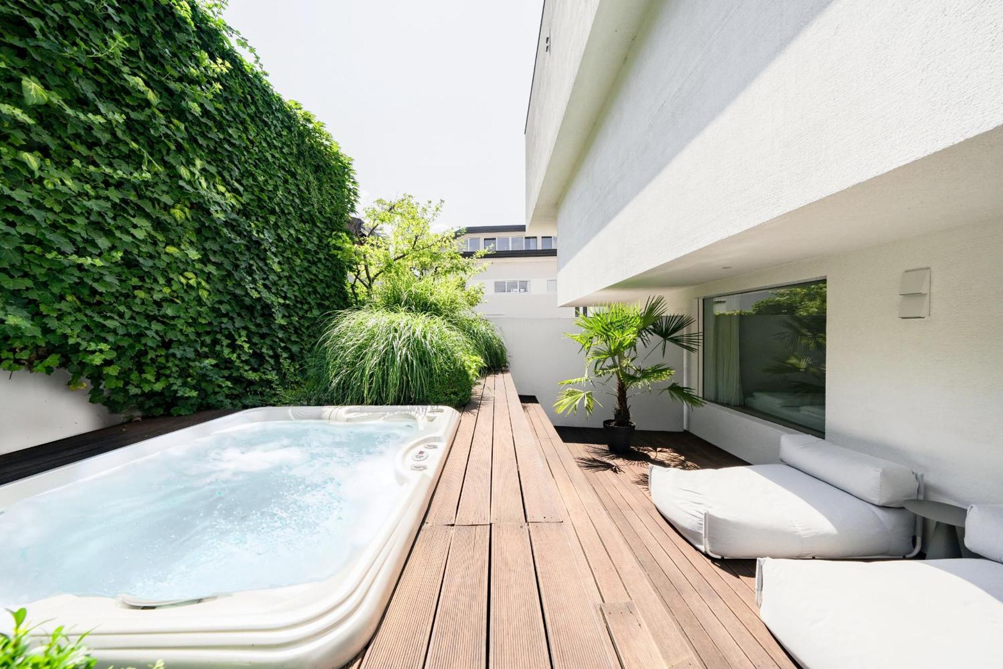 Junior Suite Private Pool