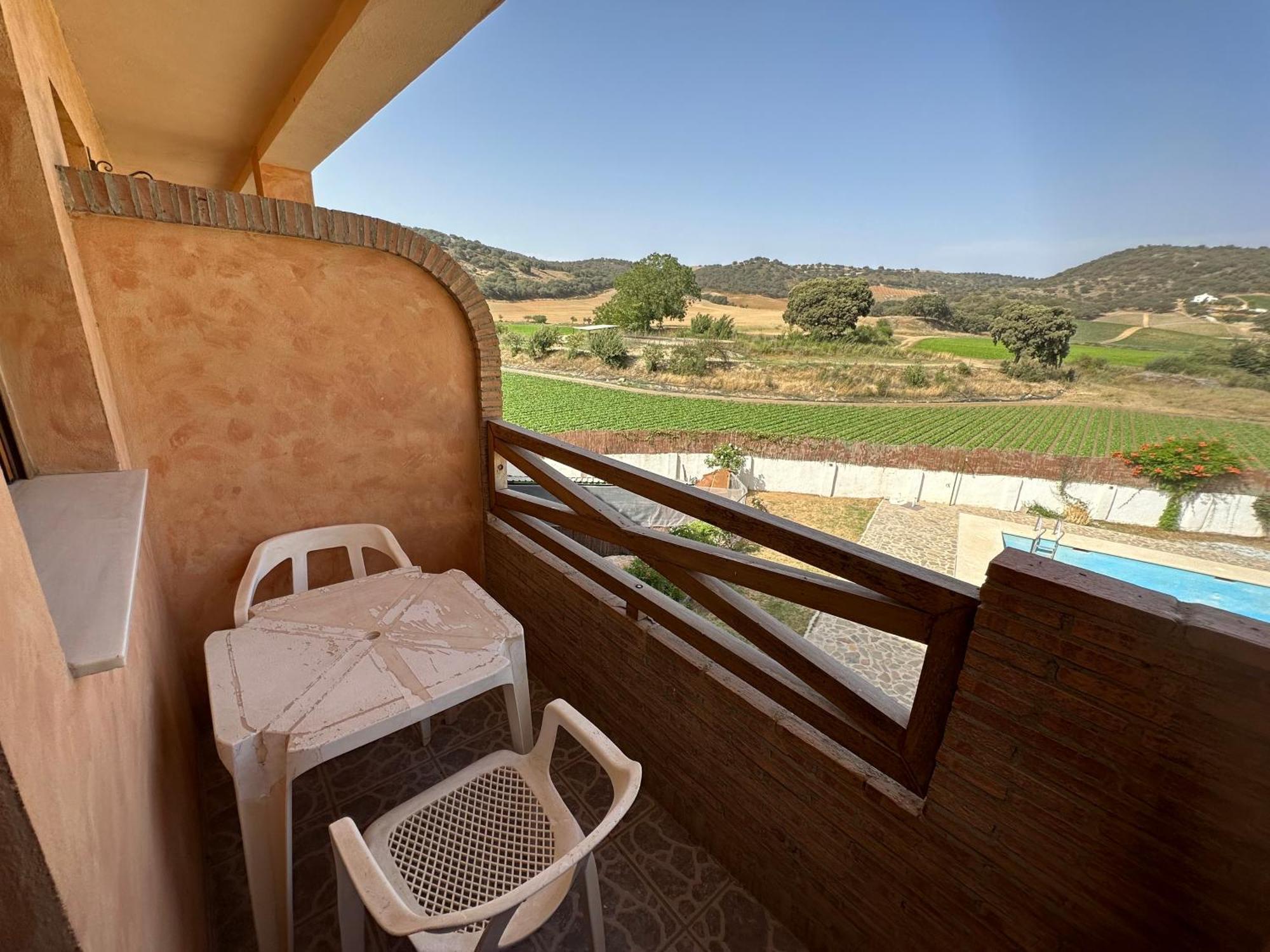 Two-Bedroom Apartment Mountain View