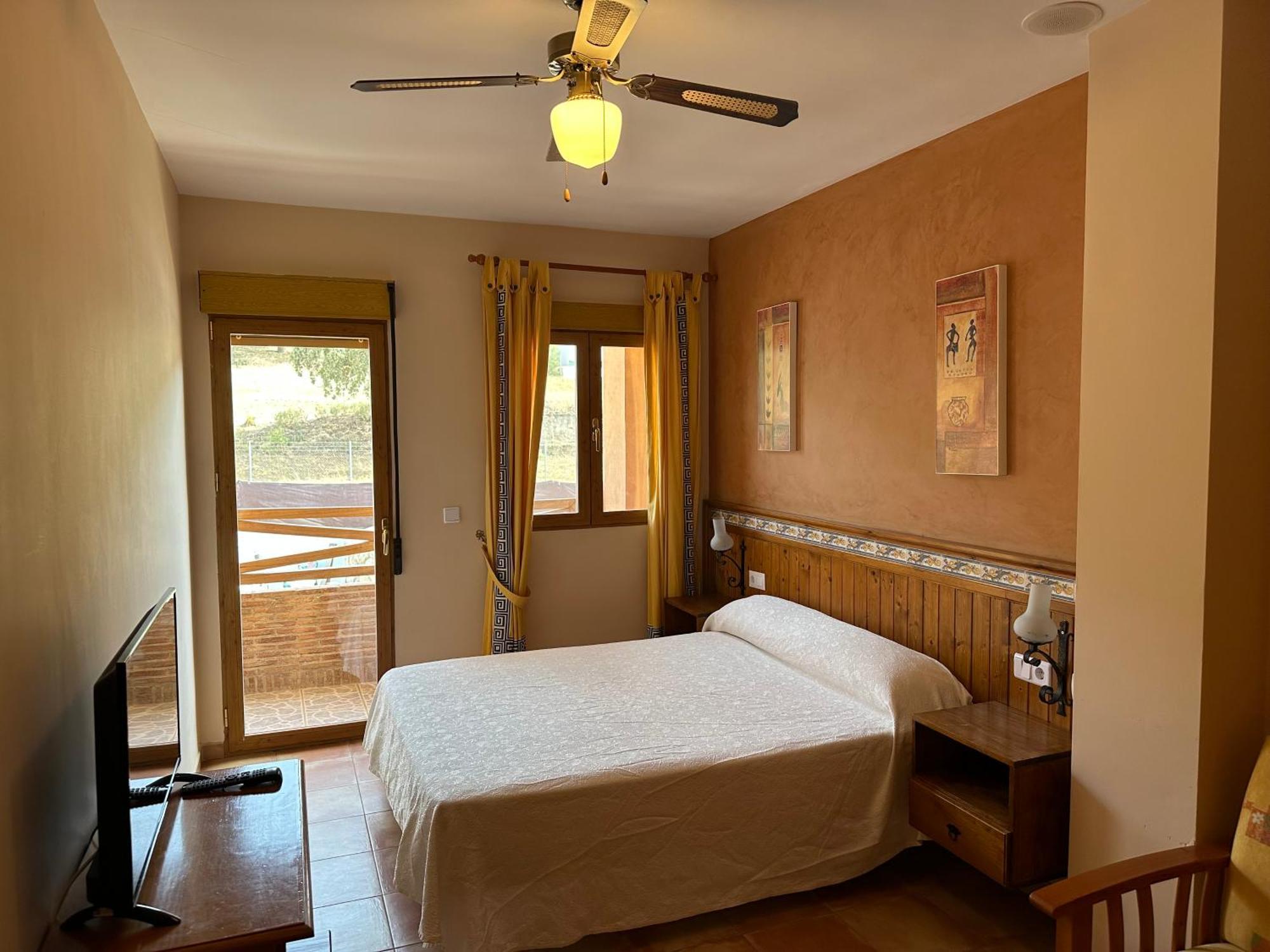 Single Room Private Bathroom