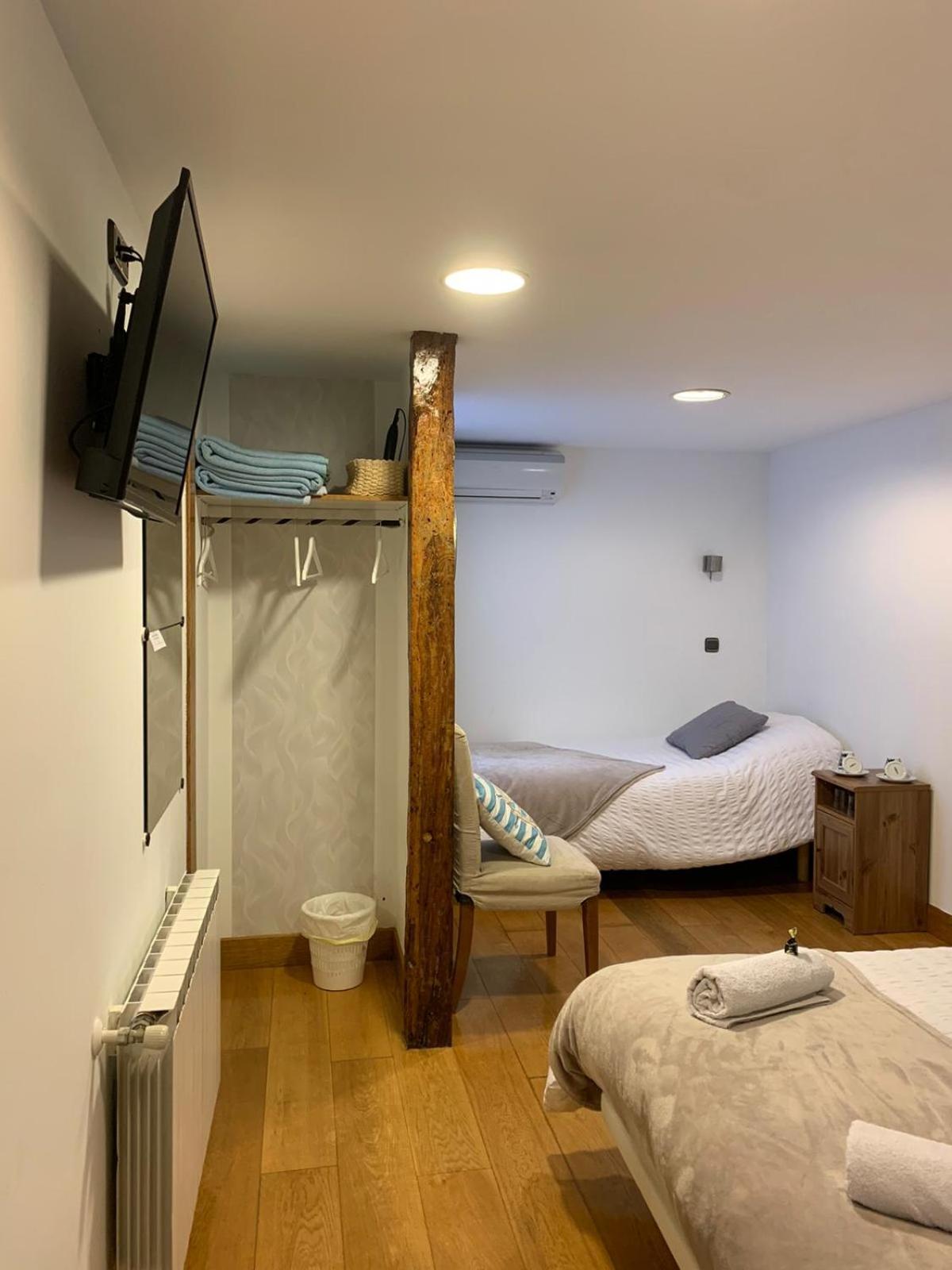 Triple Room Private Bathroom
