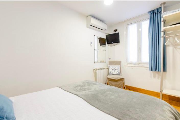 Double Room Private External Bathroom
