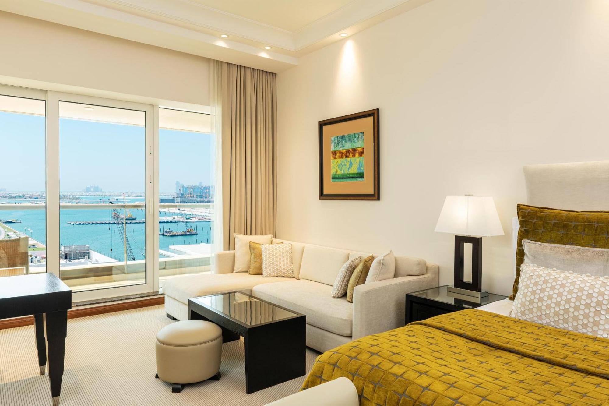 Premier Room, Guest room, Executive Lounge Access, Afternoon Tea & Happy Hour,  Complimentary Resort Beach & Pool Access, Airport Transfer from Dubai Airport, 1 King,963375715:JPEG
