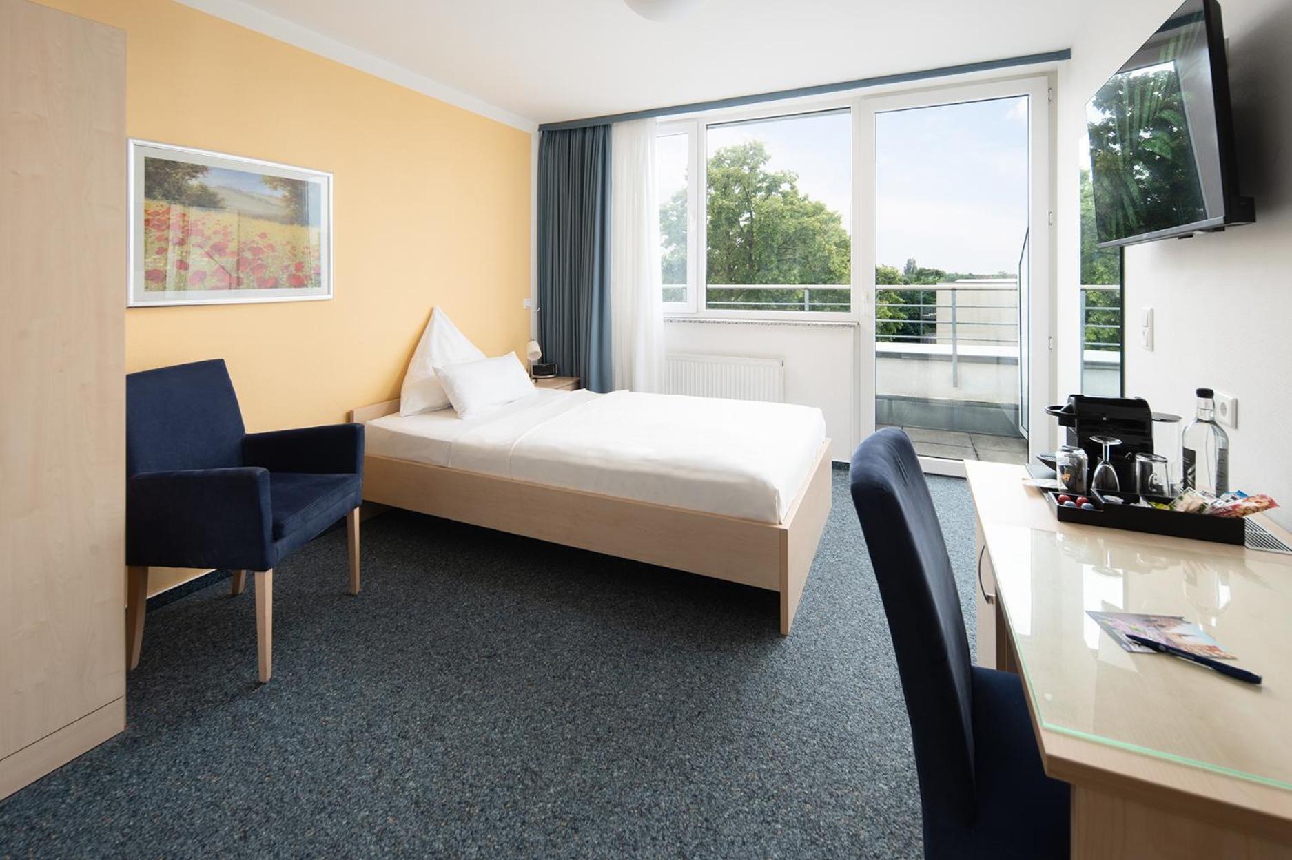 Single Room Balcony,1553754187:JPEG