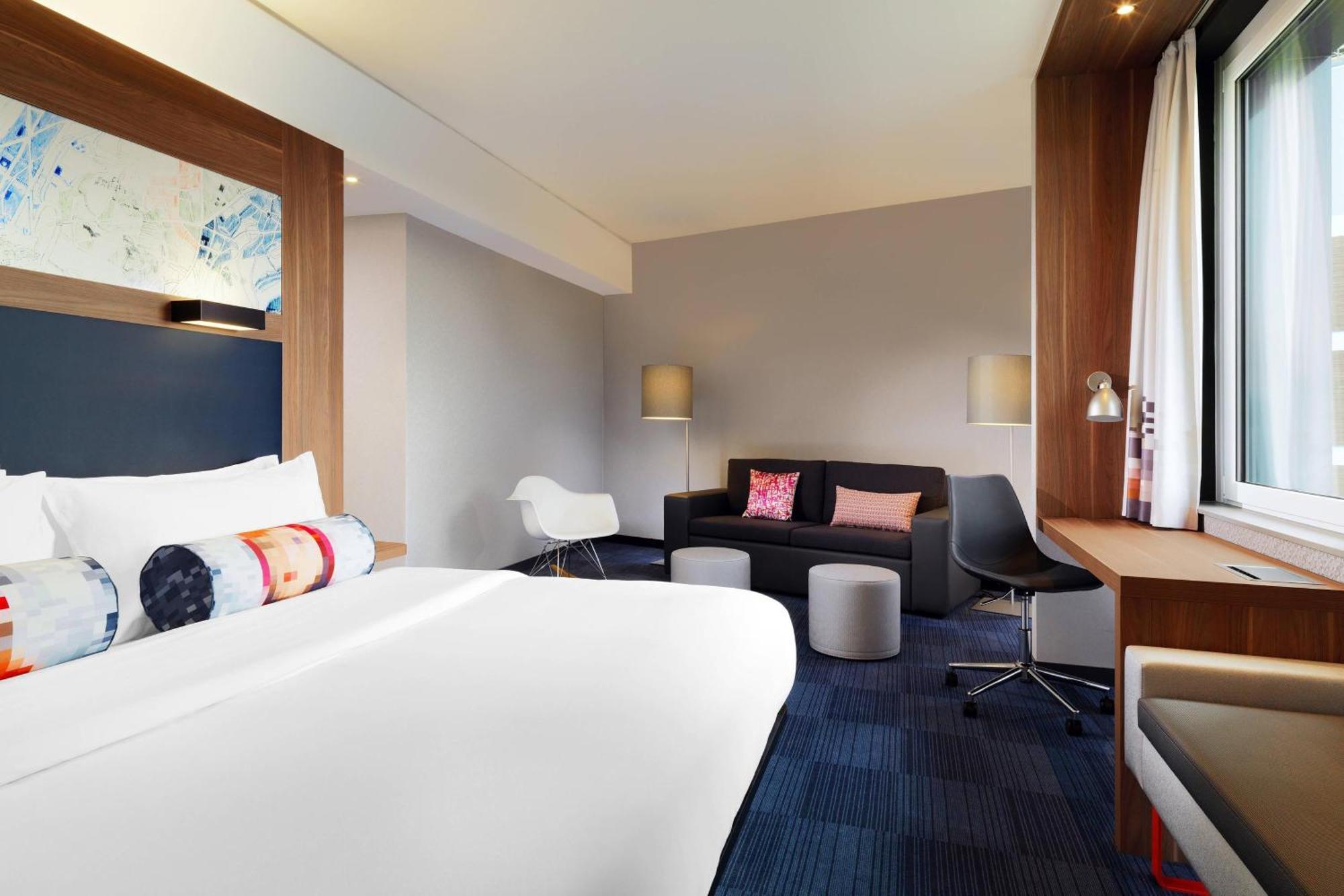 Sweet Suite,1553789635:JPEG