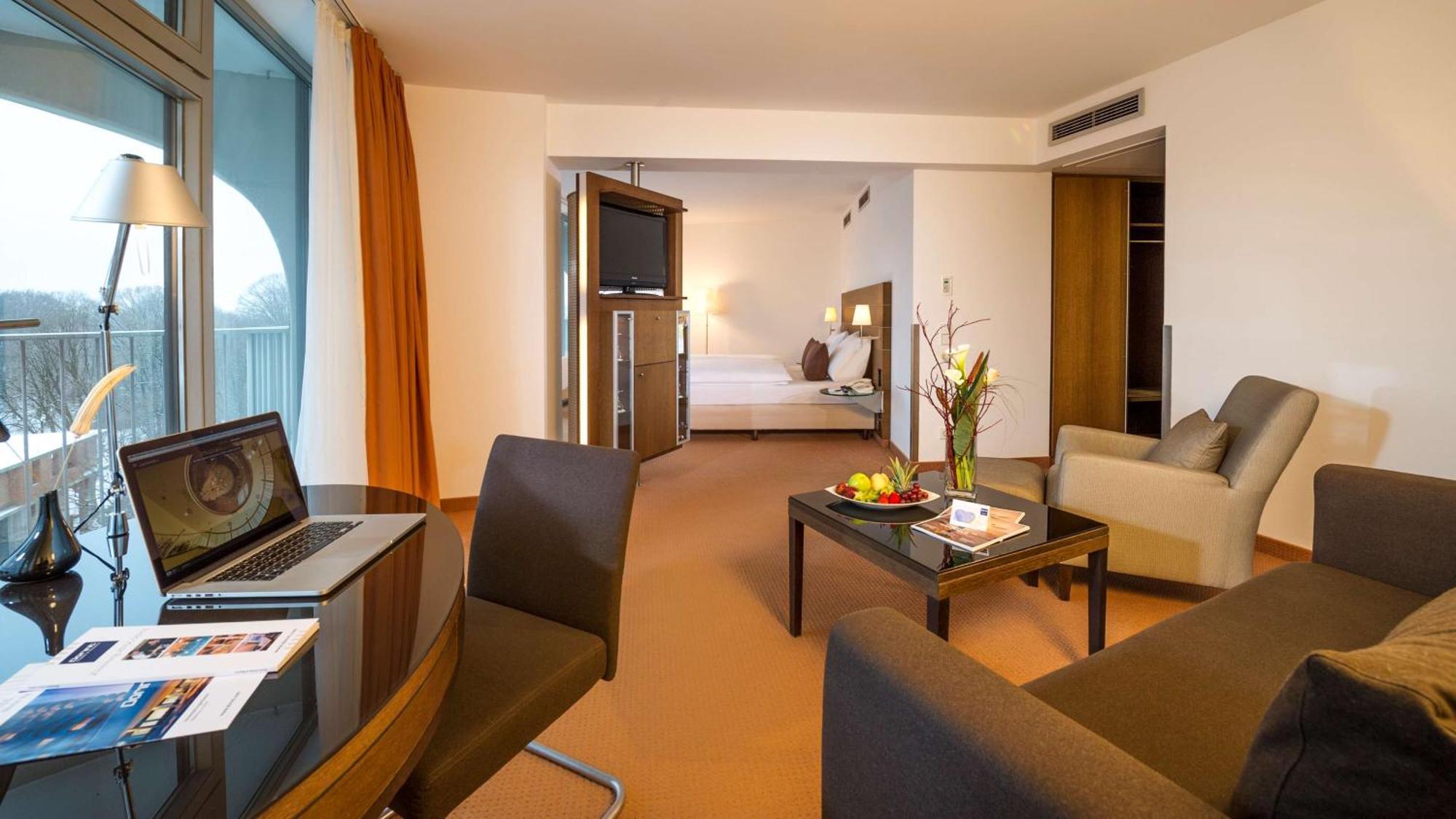 Junior Suite,1553824813:JPEG