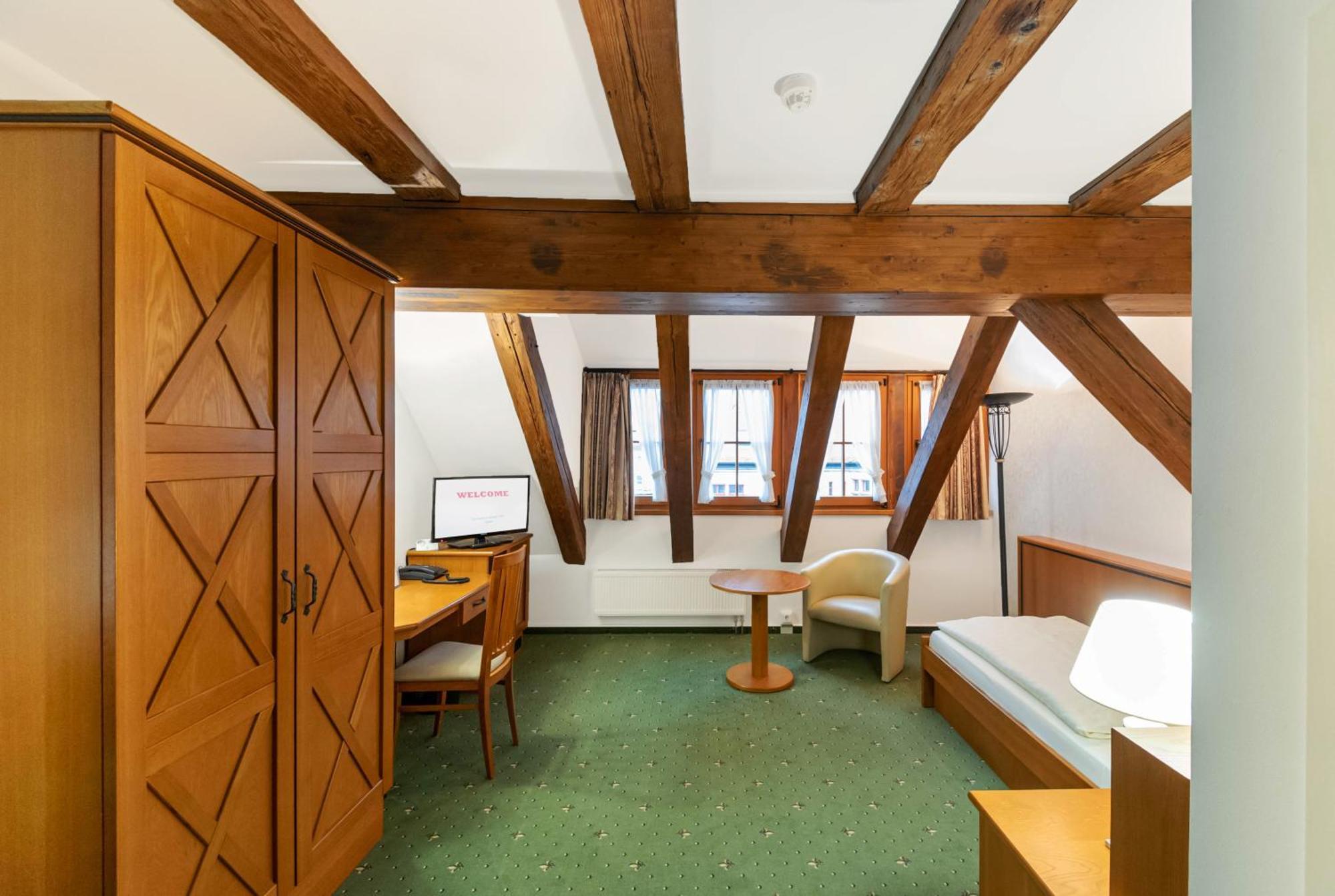 Single Room