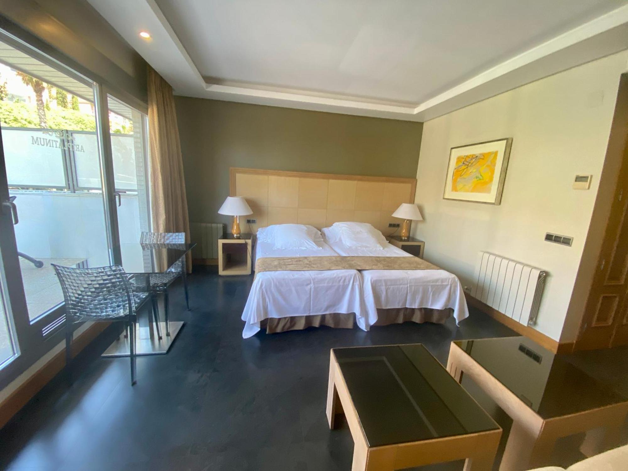 Studio Apartment Sea View