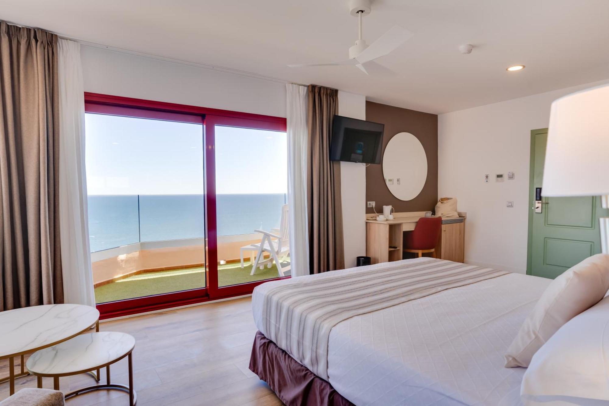 Junior Suite Frontal Sea View