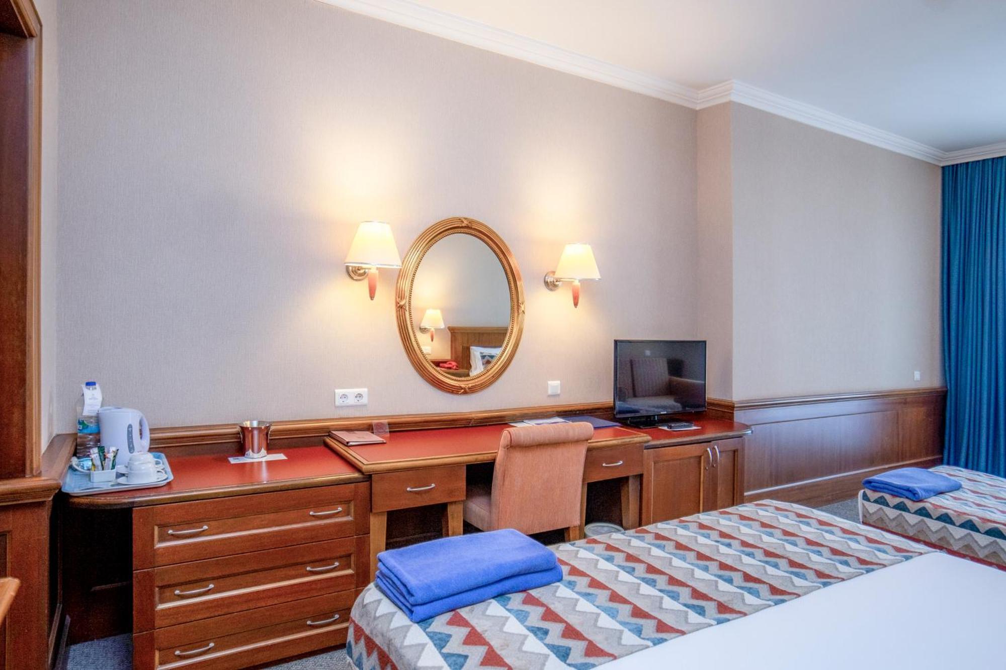 Double Room Land View