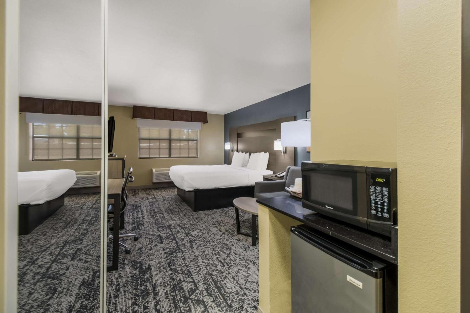 King Room - Non-Smoking