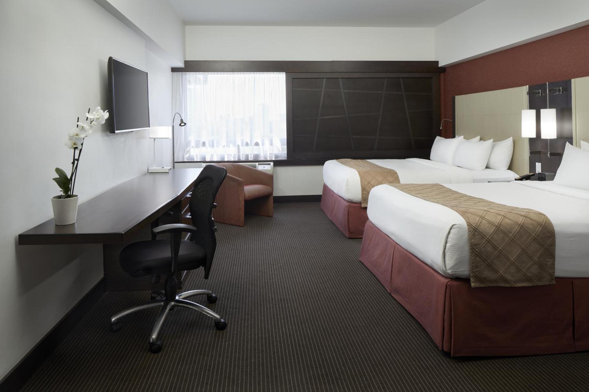 Standard Queen Room Two Queen Beds