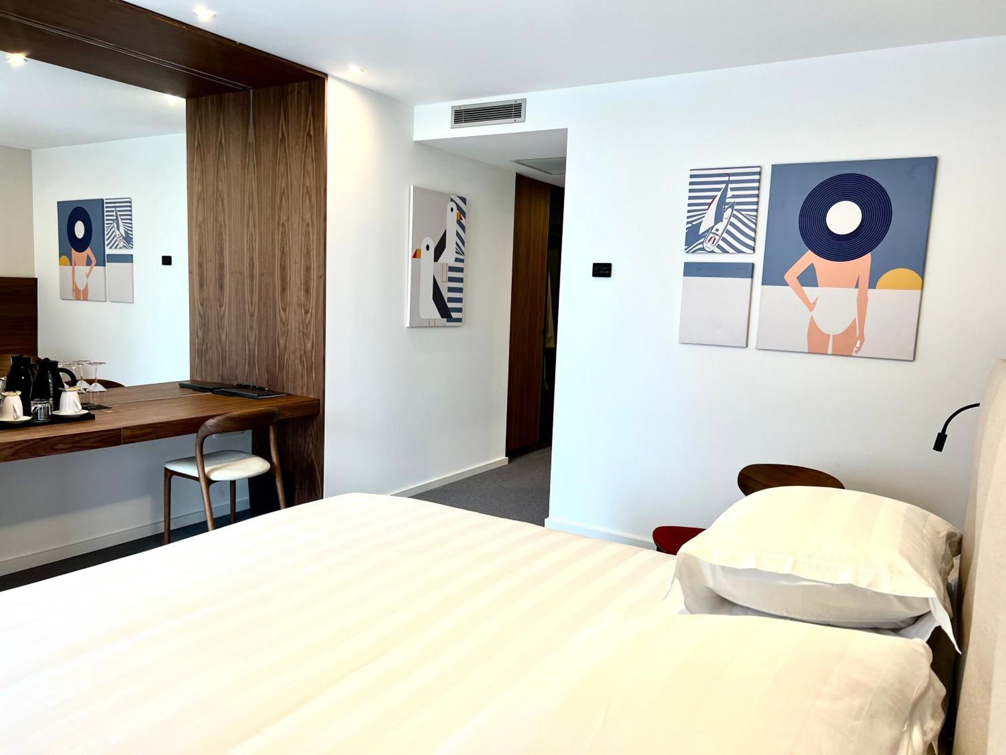 Superior Double or Twin Room Terrace