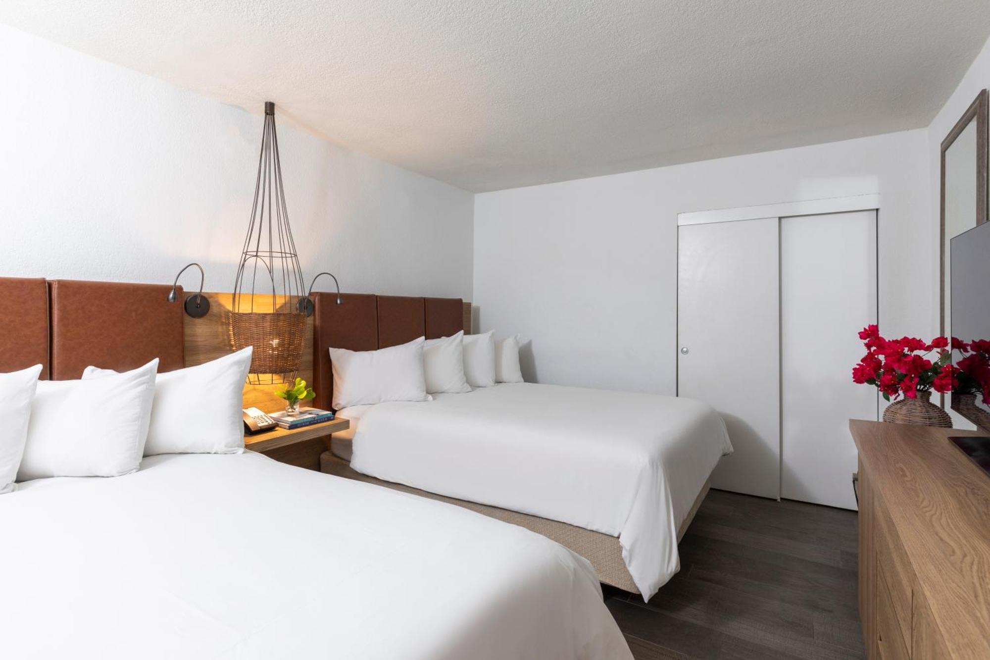 Queen Suite