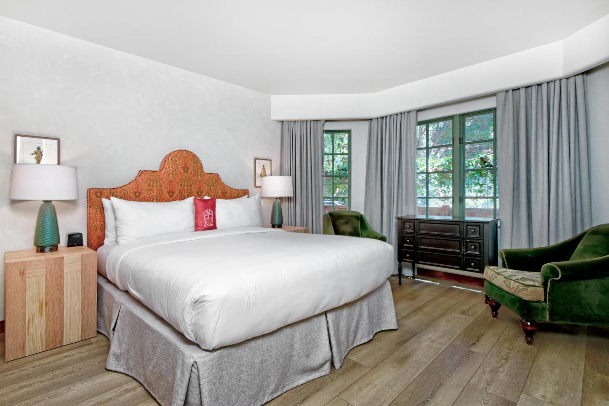 One-Bedroom Suite,1554251149:JPEG