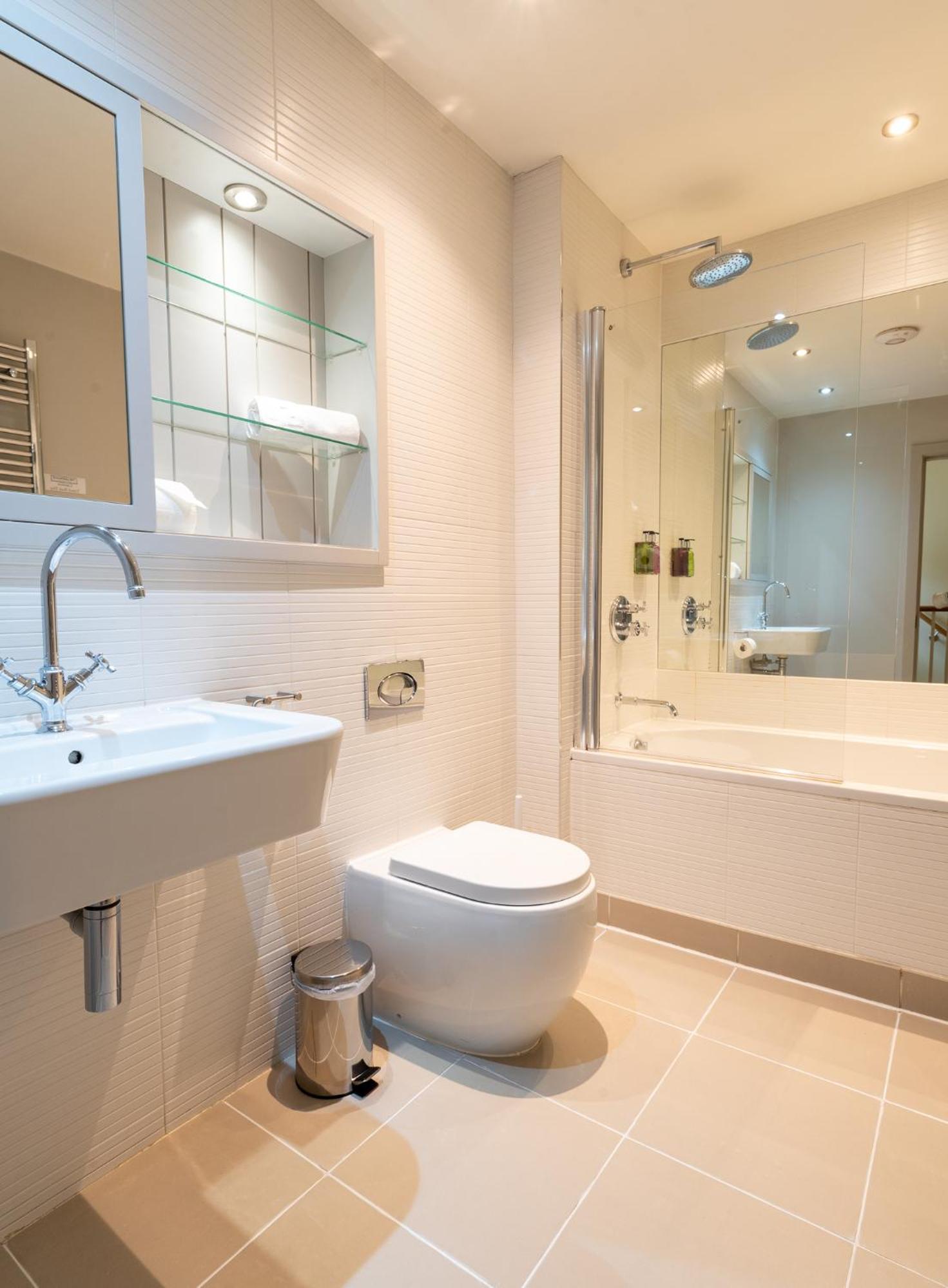 Two-Bedroom Apartment,1616431416:JPEG