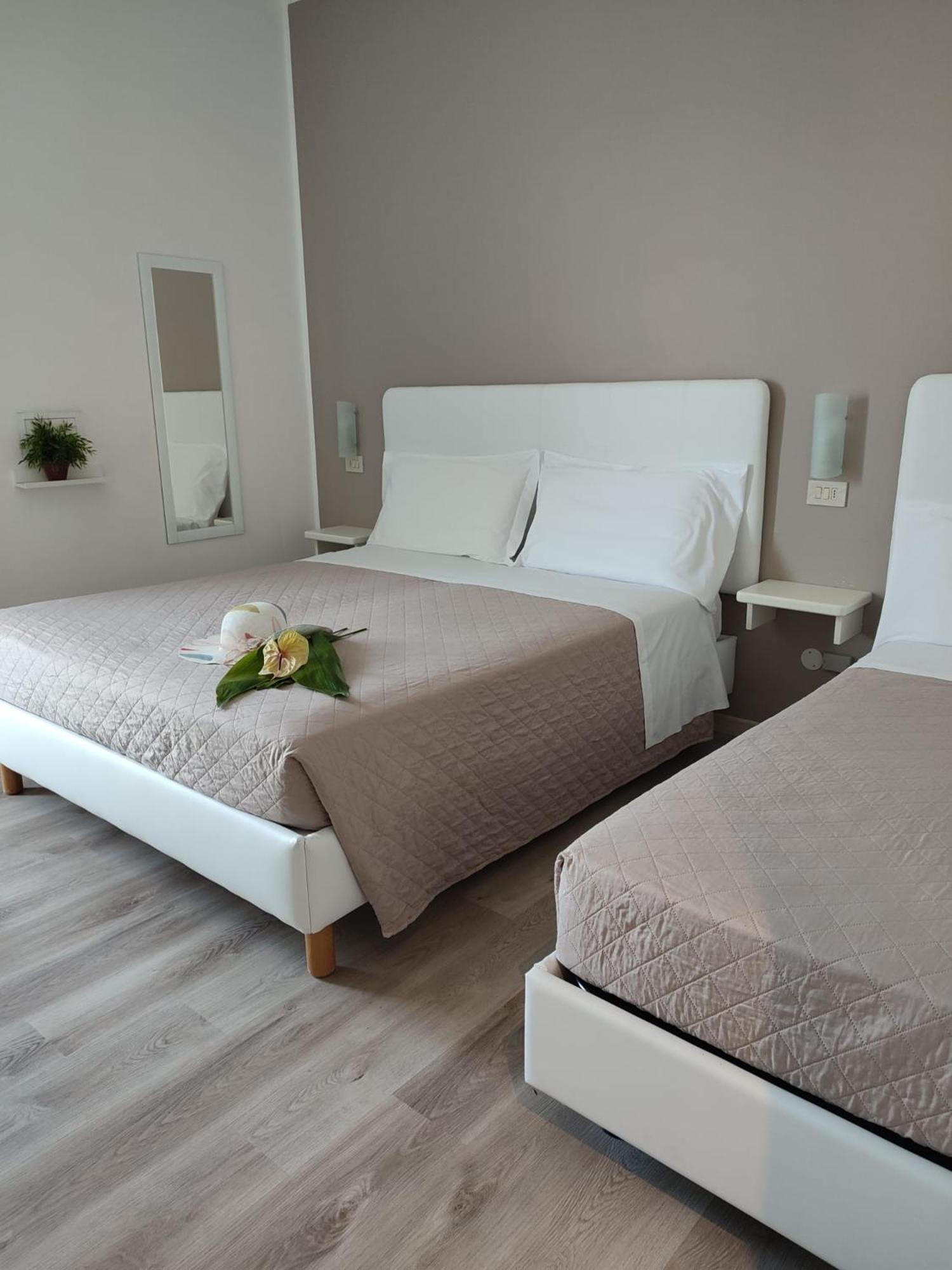 Standard Triple Room Balcony,1554299227:JPEG