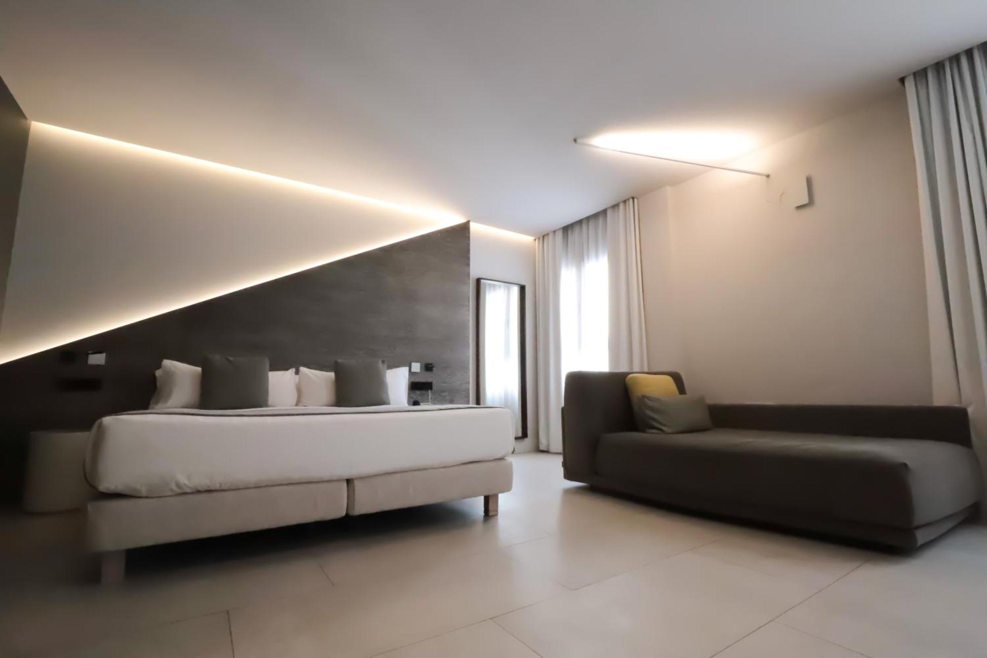 Standard Suite