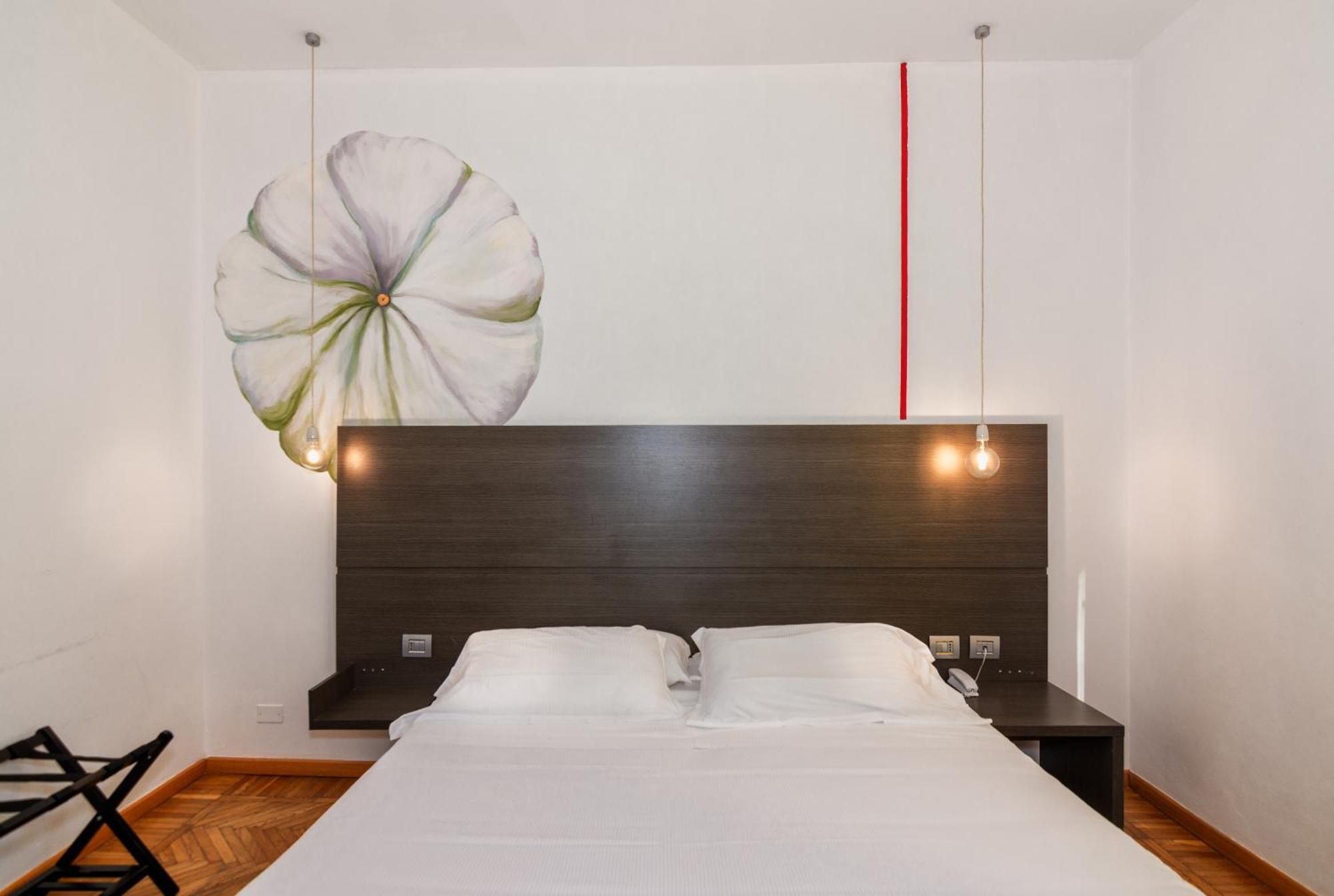Deluxe Double or Twin Room,1555022095:JPEG