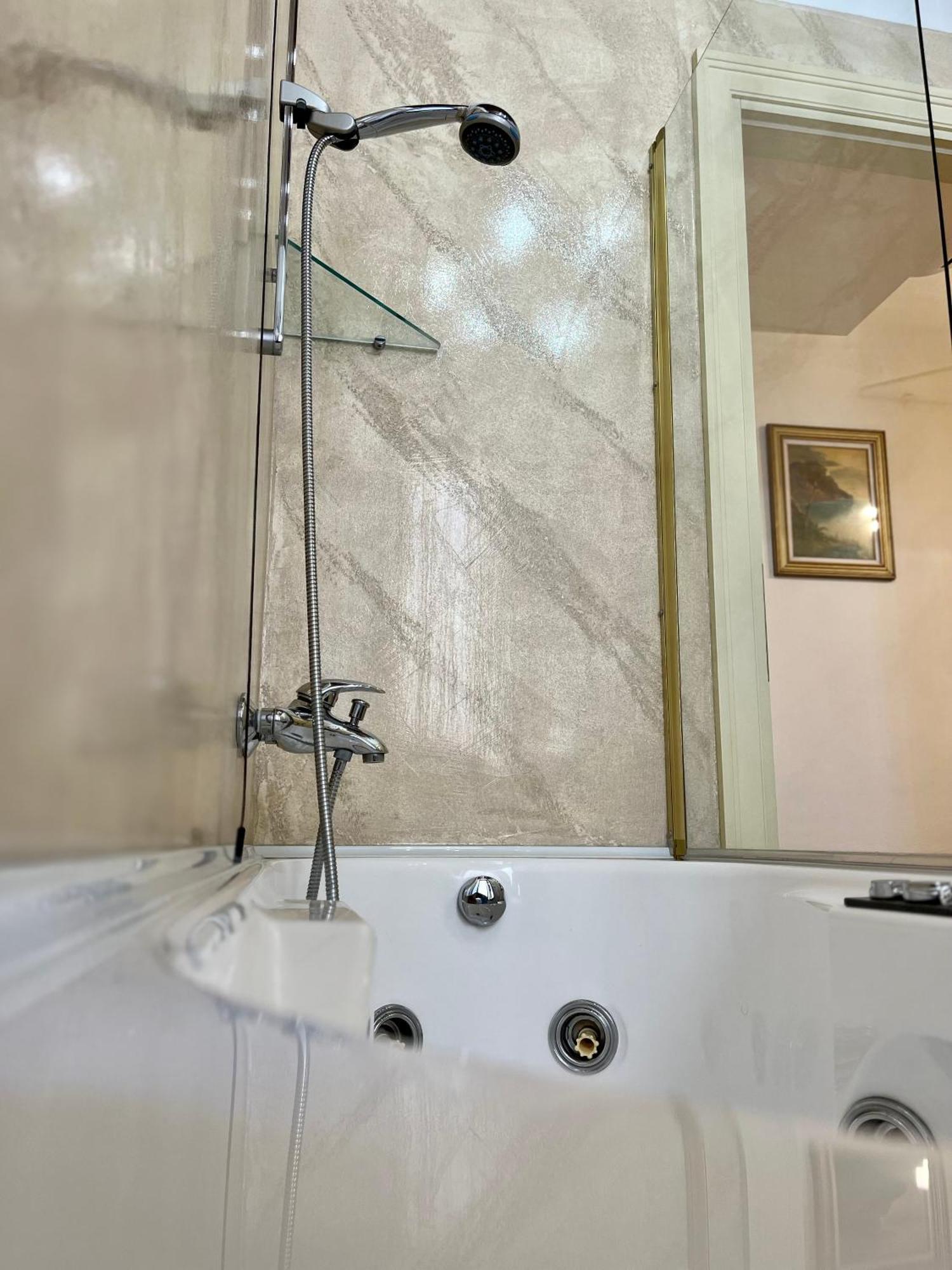 Double Room Whirlpool