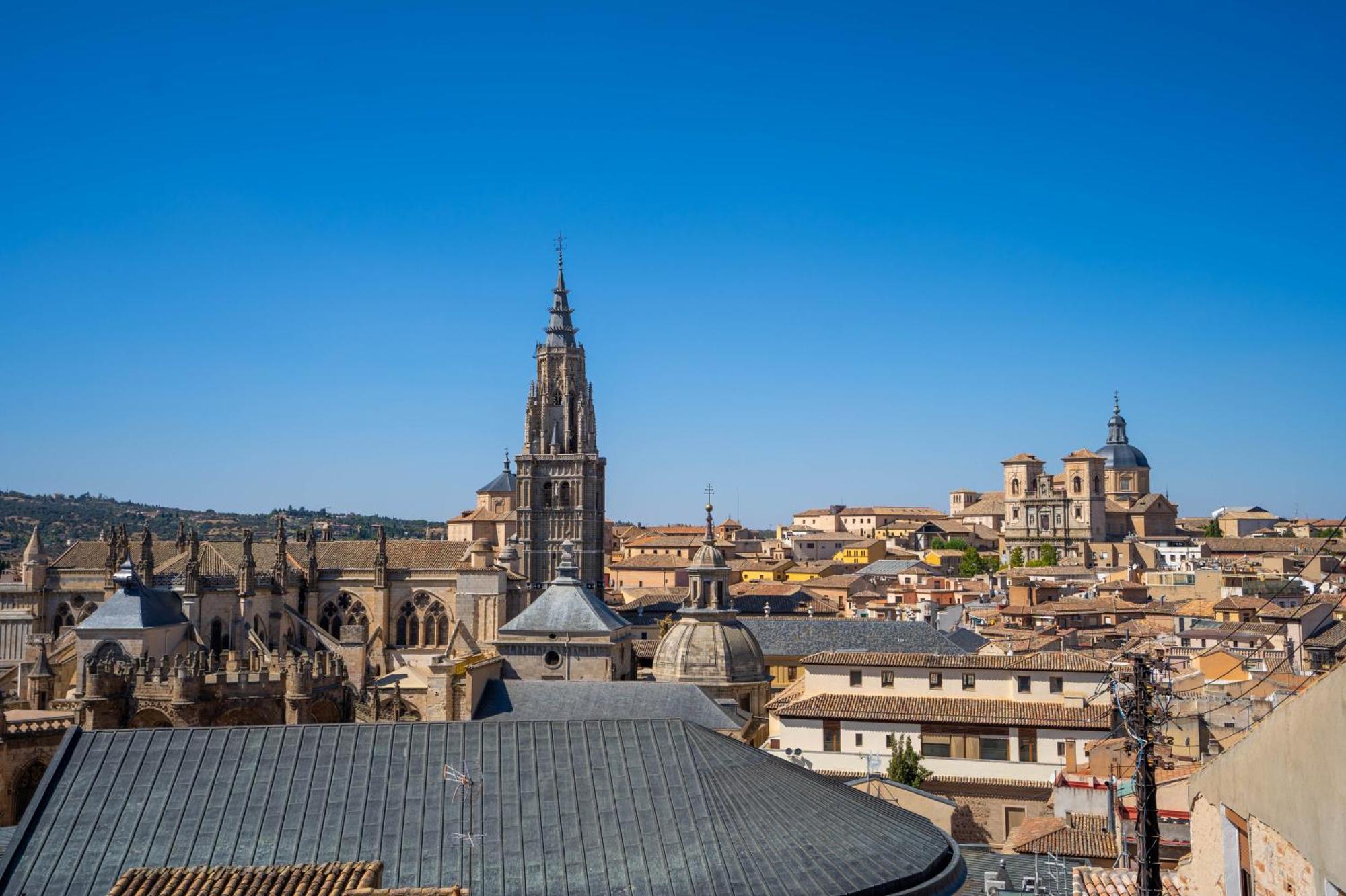 Double or Twin Room Cathedral View