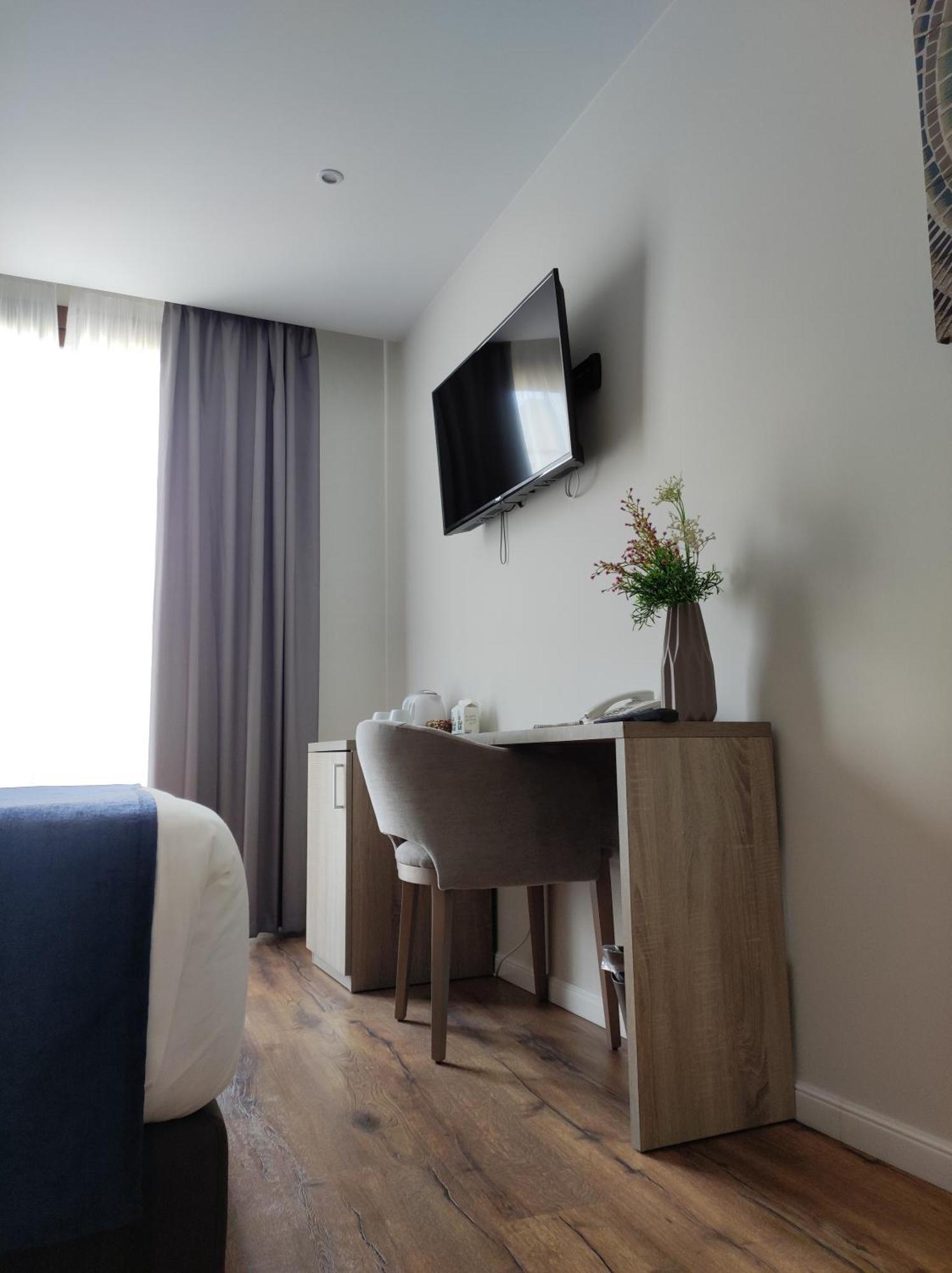 Deluxe Double Room Balcony Sea View