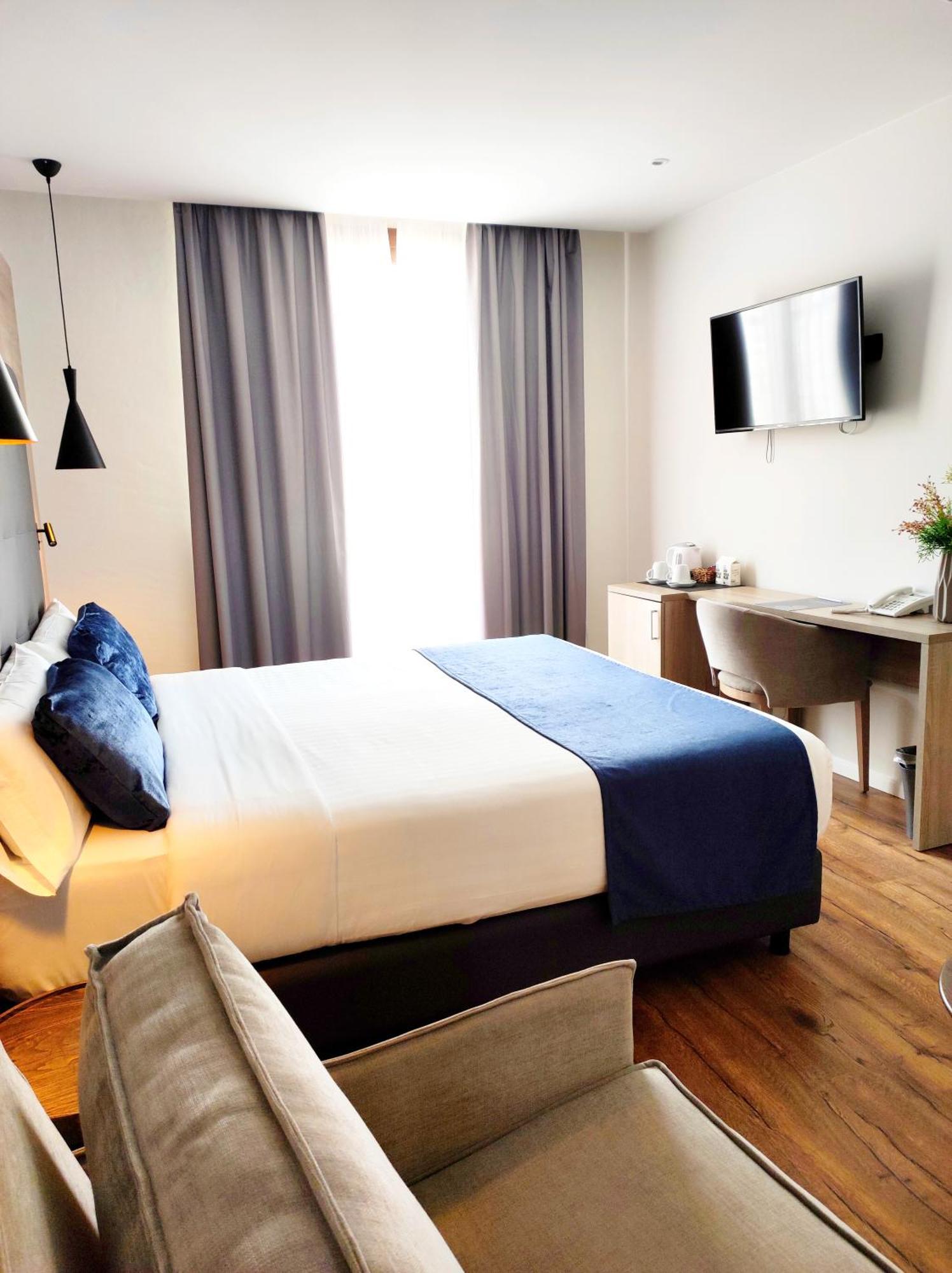 Deluxe Double Room Balcony Sea View